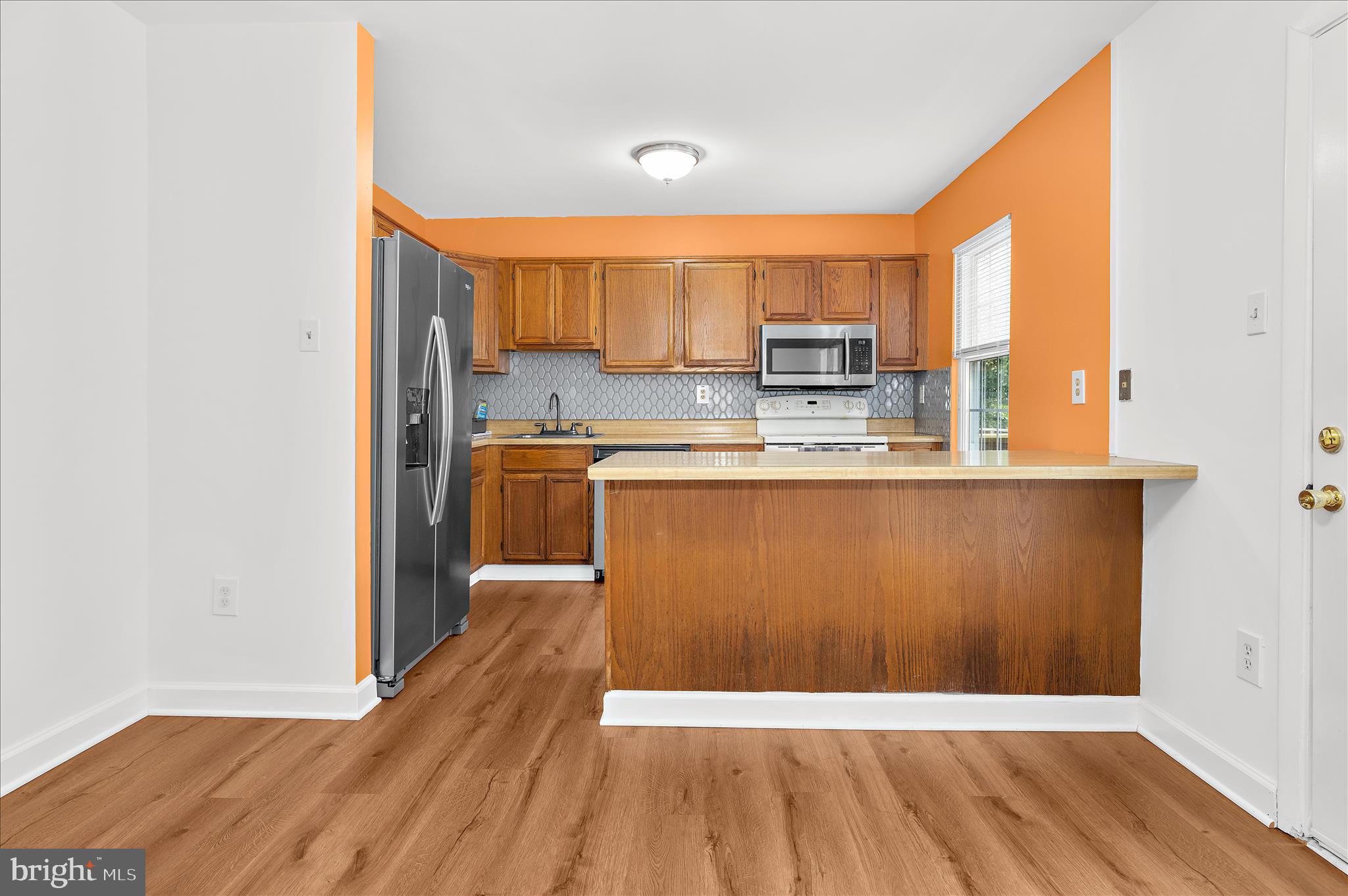 ELIZABETHS LANDING - Residential