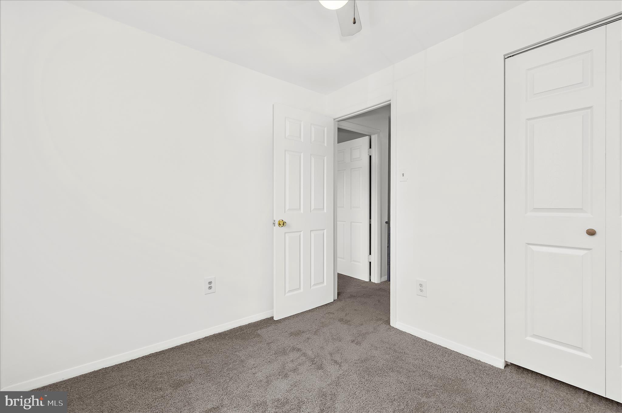 ELIZABETHS LANDING - Residential