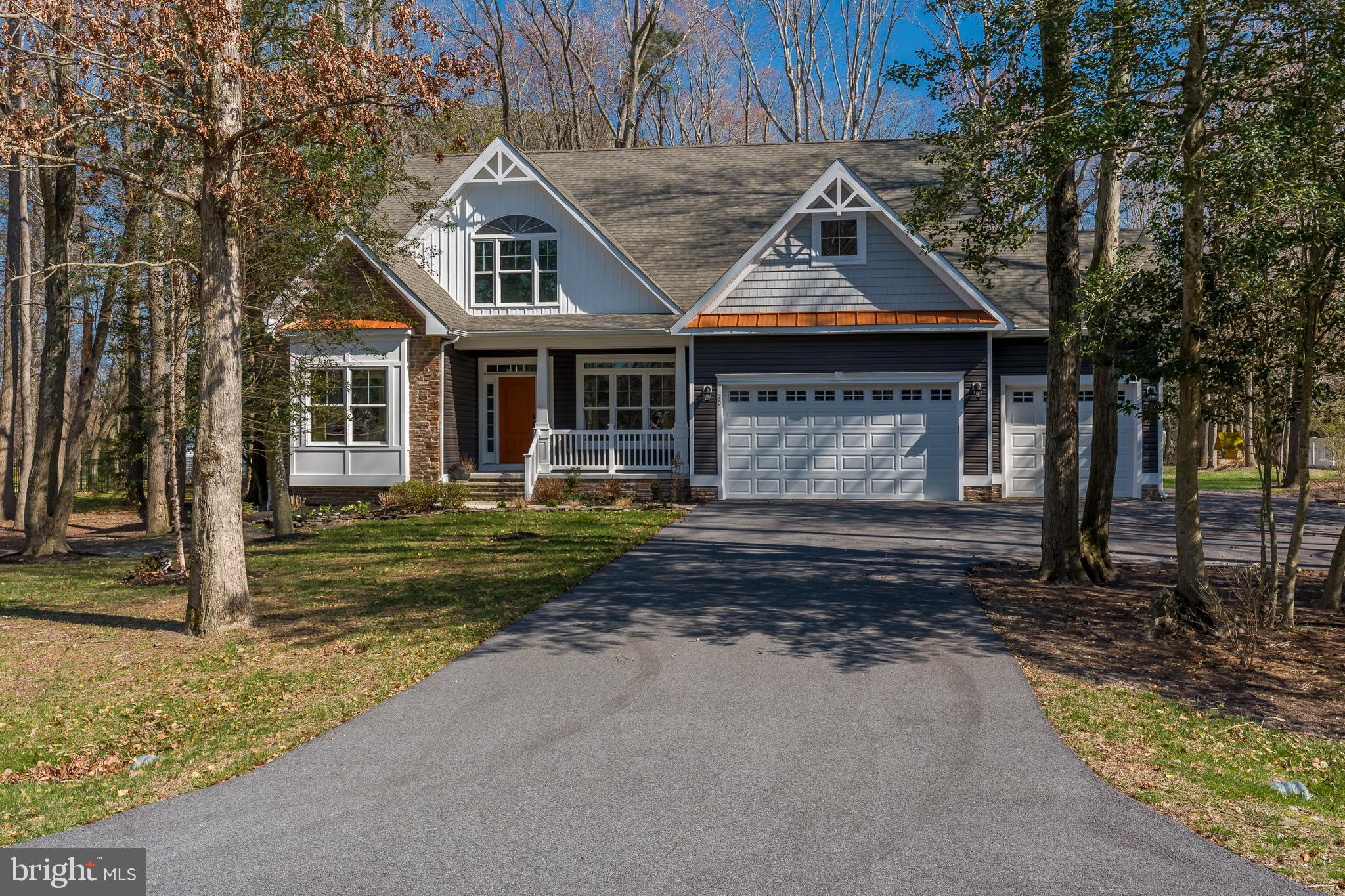 PARKERS POINTE - Residential