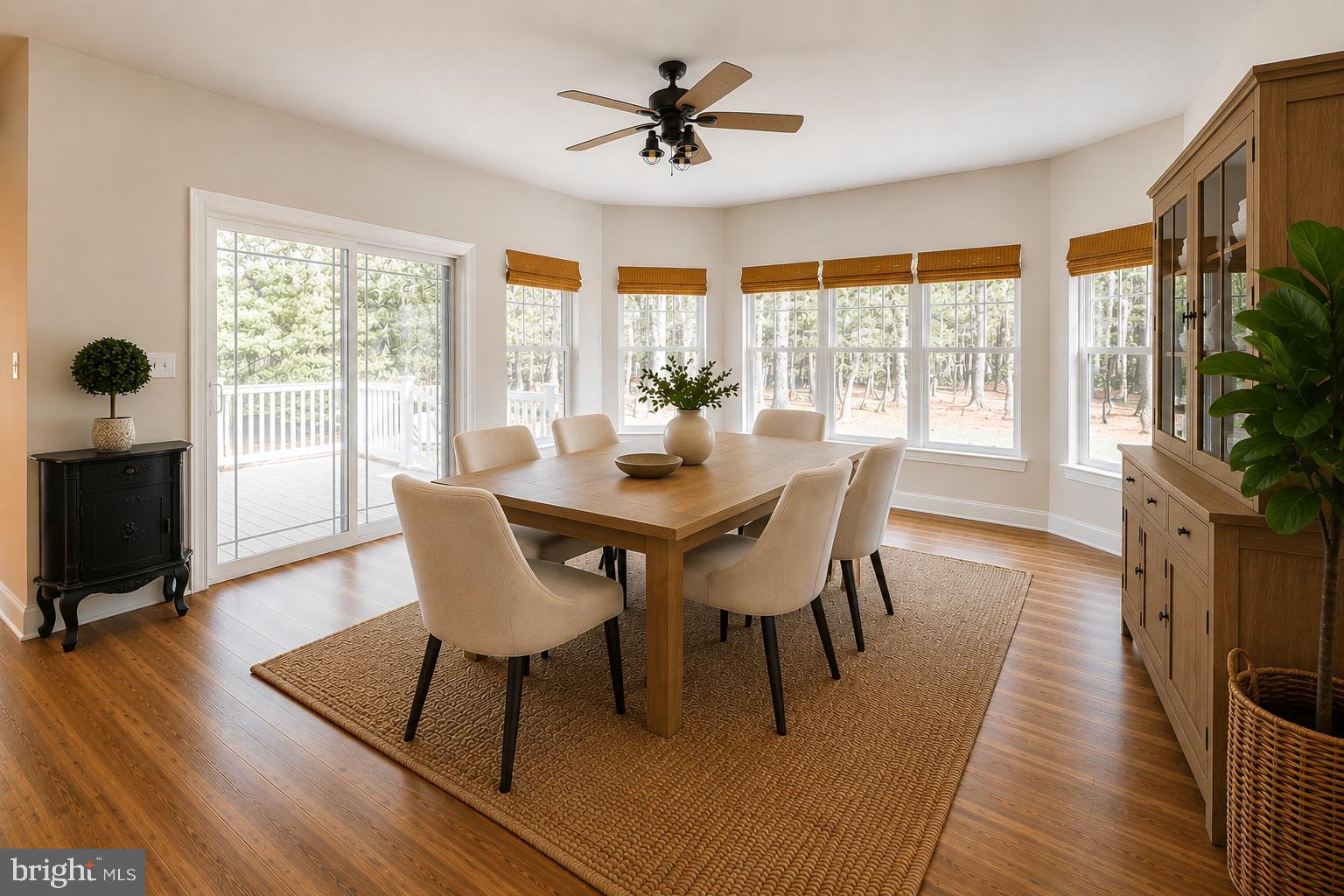 PARKERS POINTE - Residential