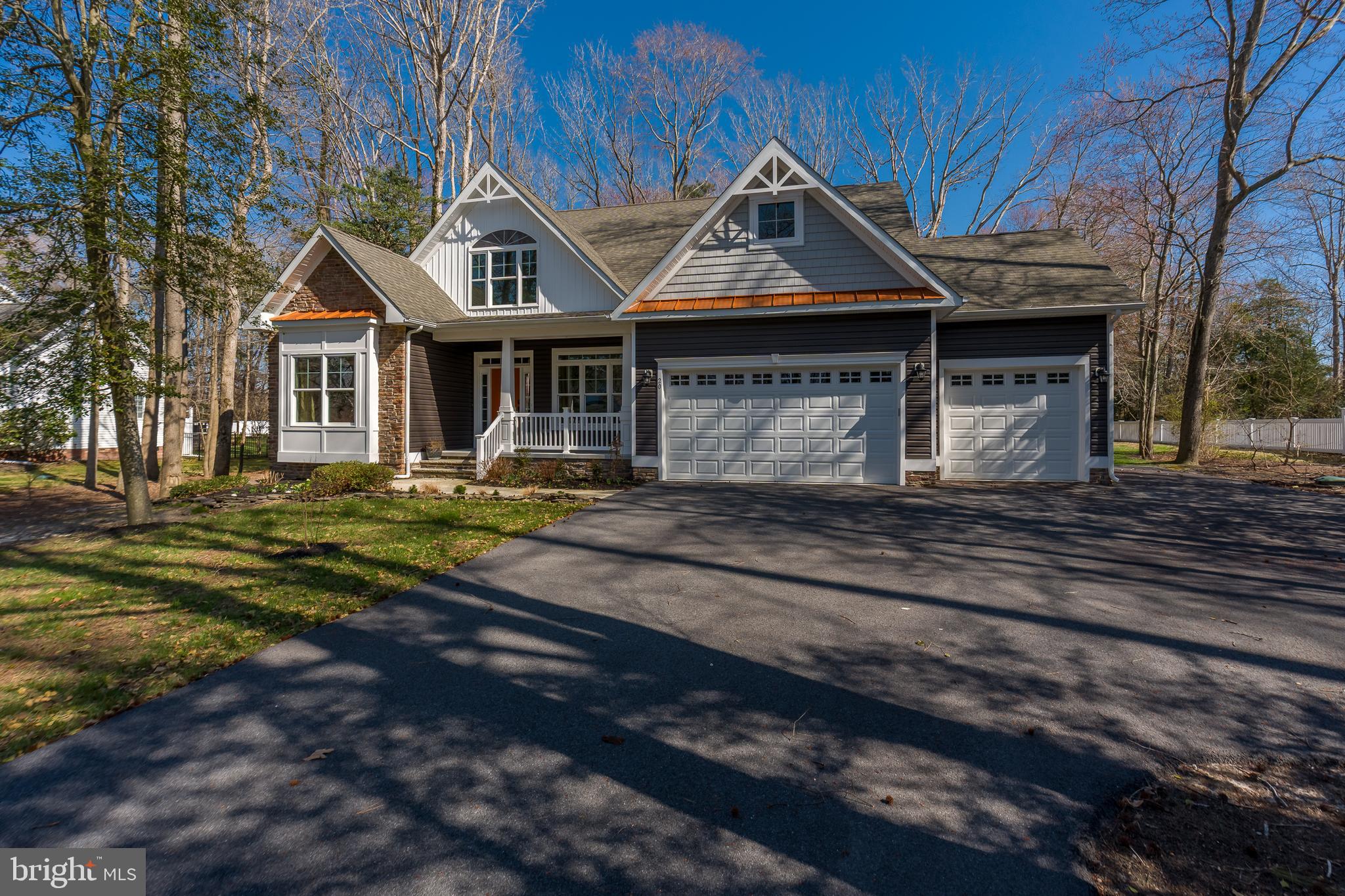 PARKERS POINTE - Residential