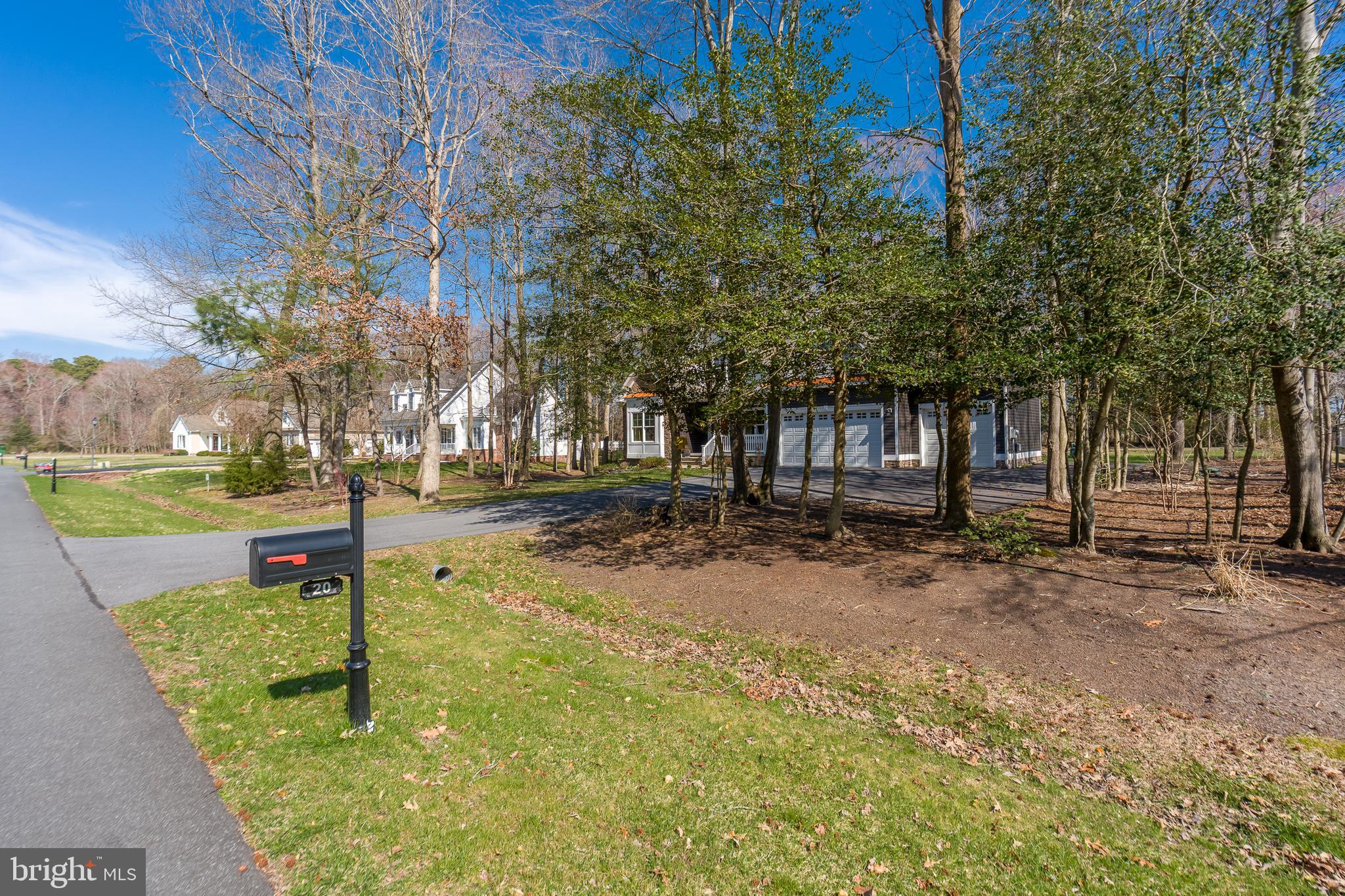PARKERS POINTE - Residential