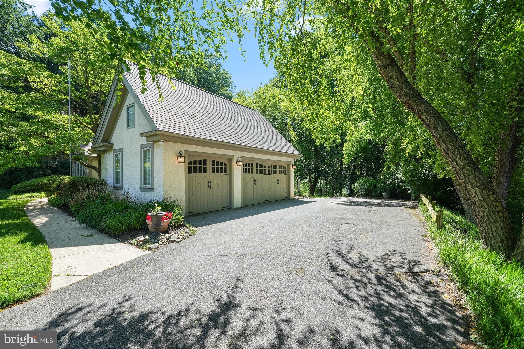 MERESTONE - Residential