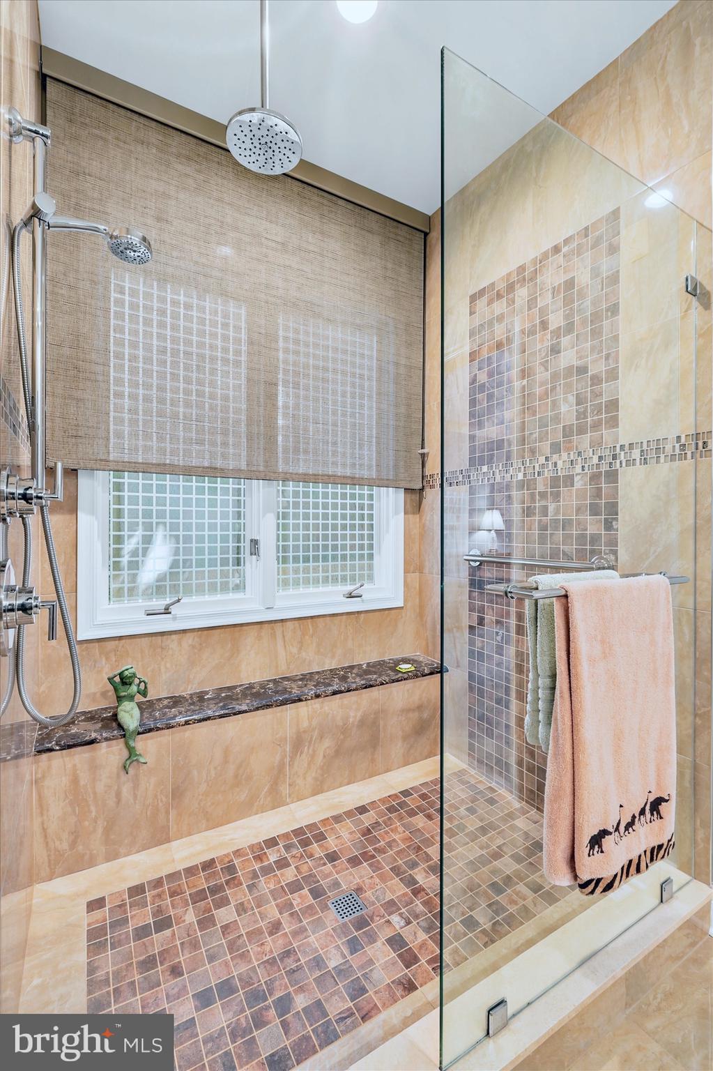 MERESTONE - Residential