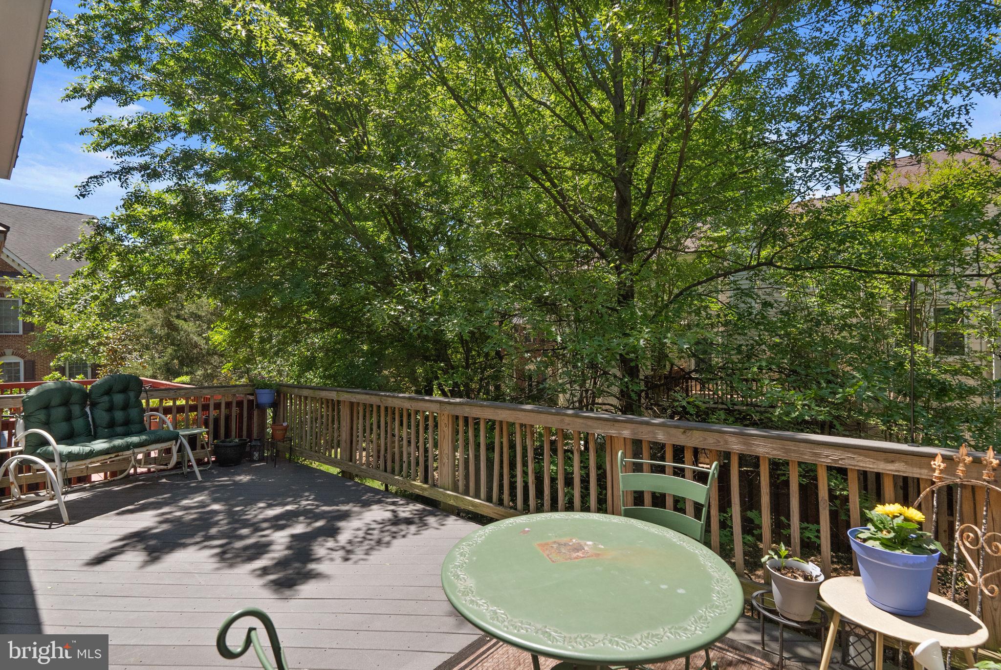 QUAKER RIDGE - Residential