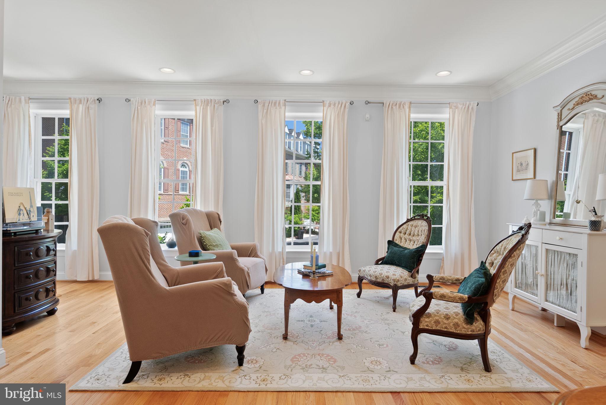 QUAKER RIDGE - Residential