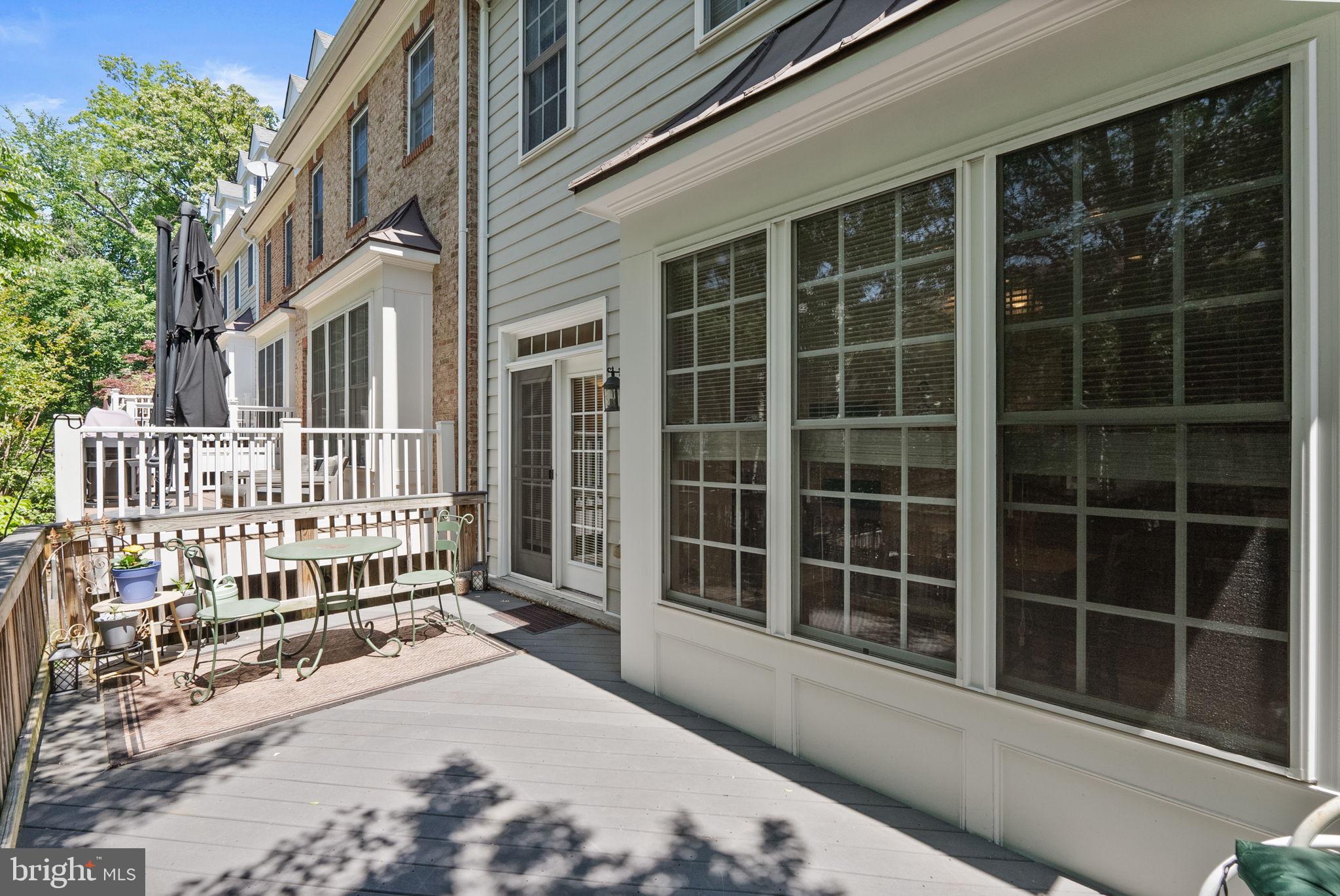 QUAKER RIDGE - Residential