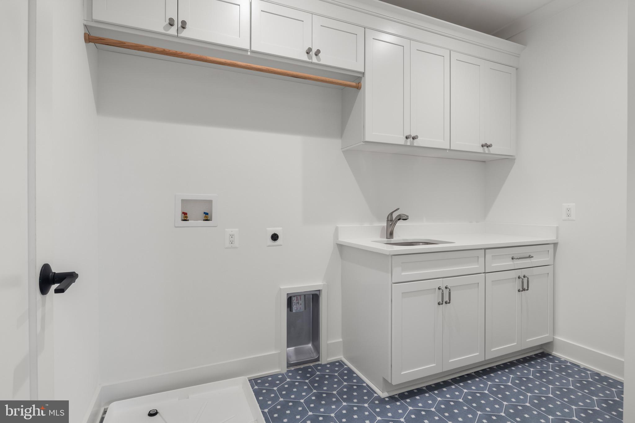 HUNTINGTON TERRACE - Residential