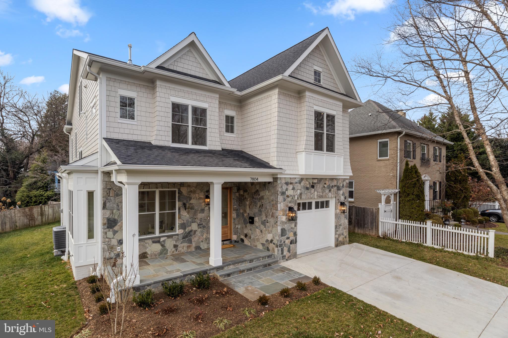 HUNTINGTON TERRACE - Residential