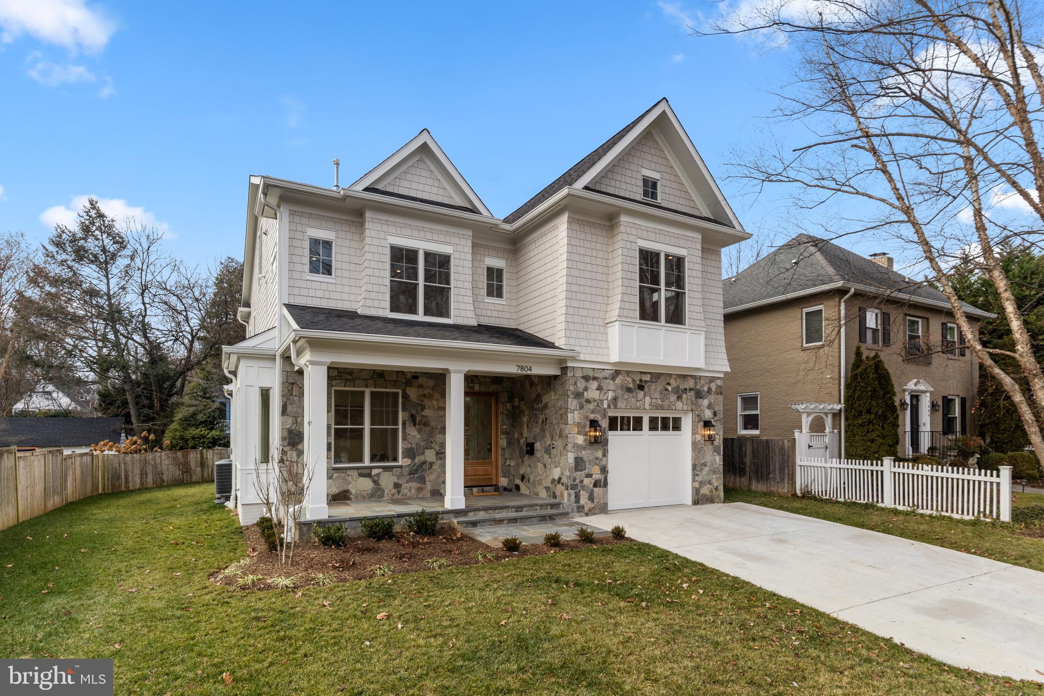 HUNTINGTON TERRACE - Residential