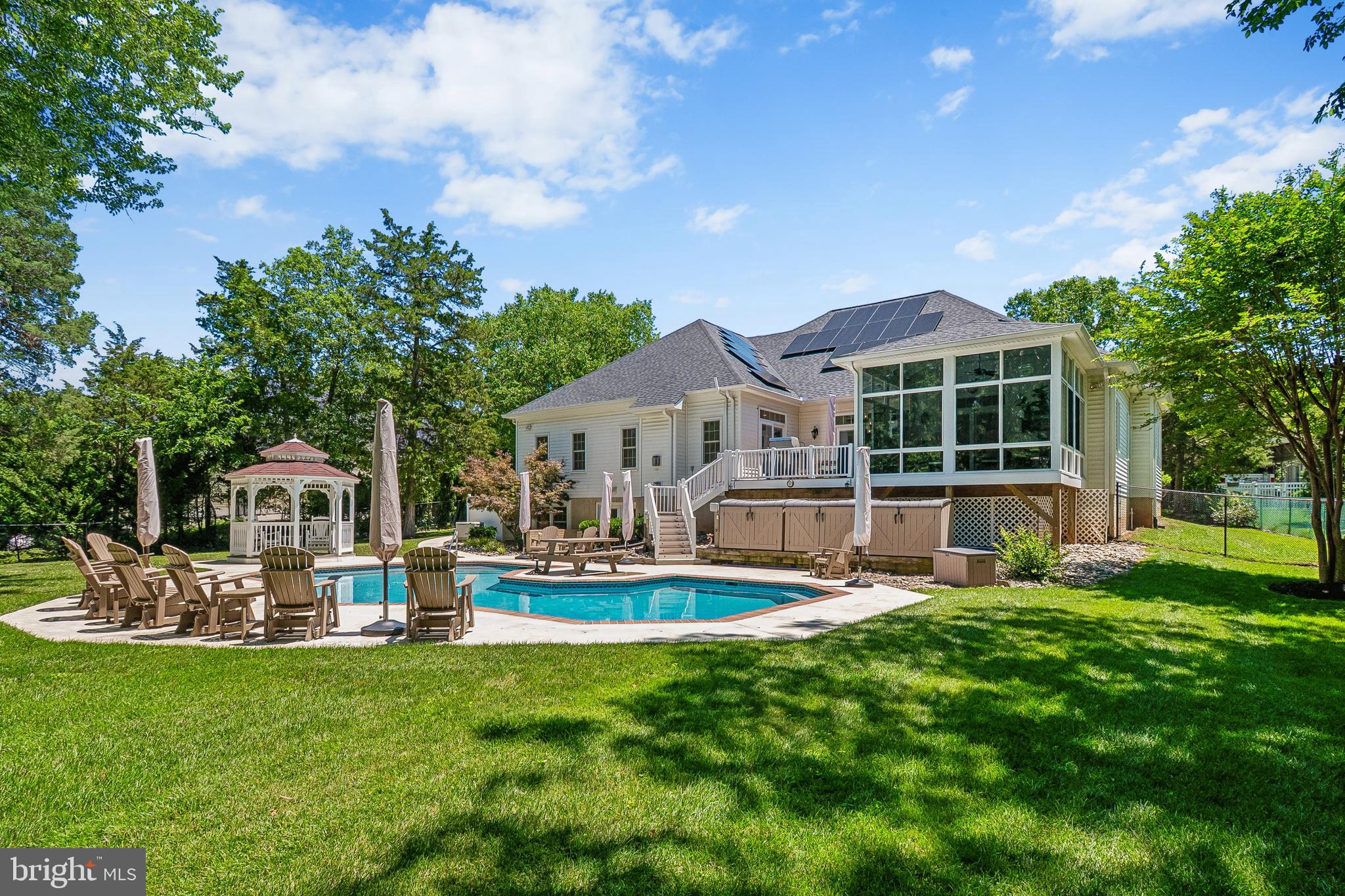 RICHLAND ACRES - Residential
