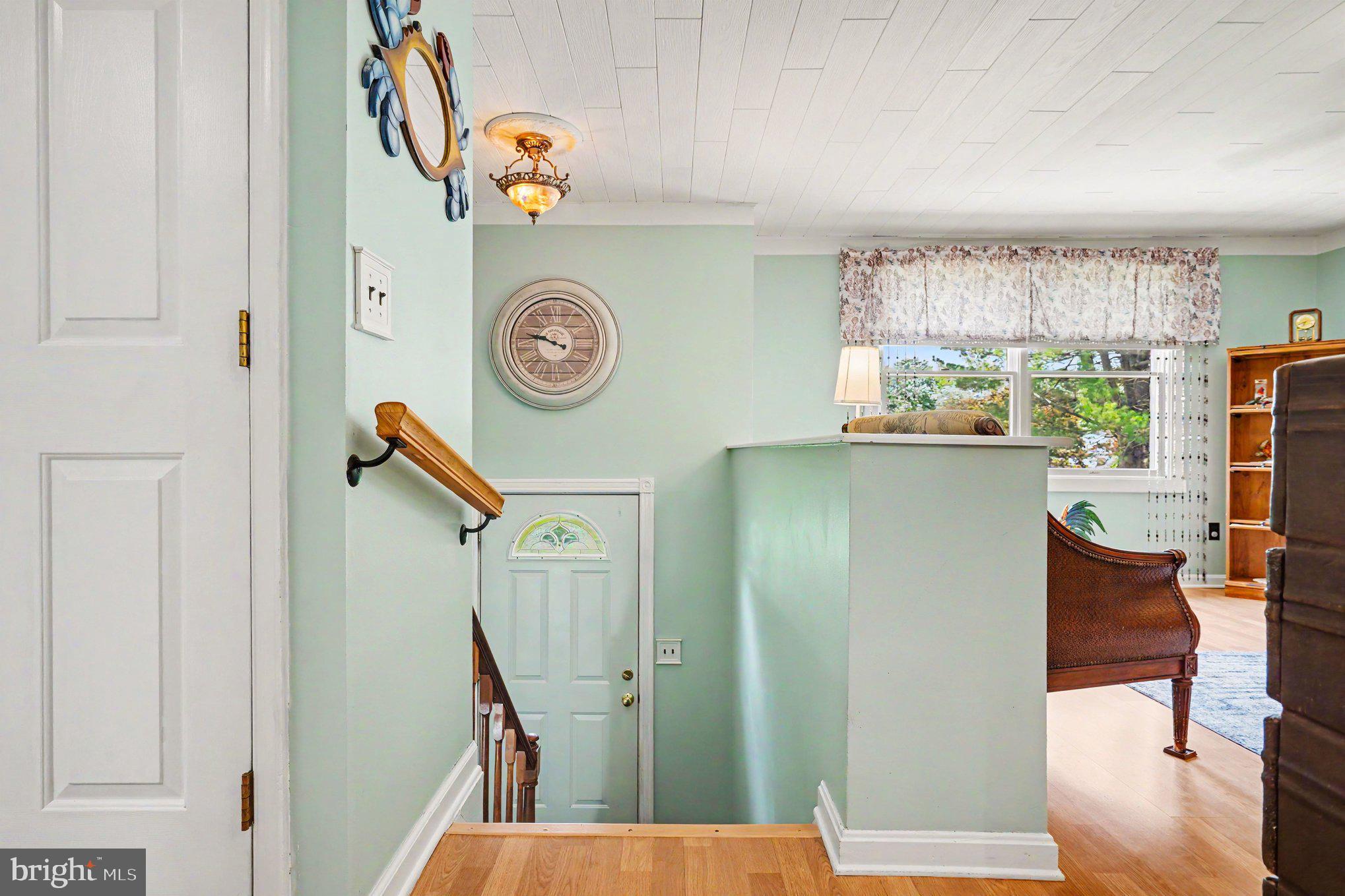 HOLLAND ACRES - Residential