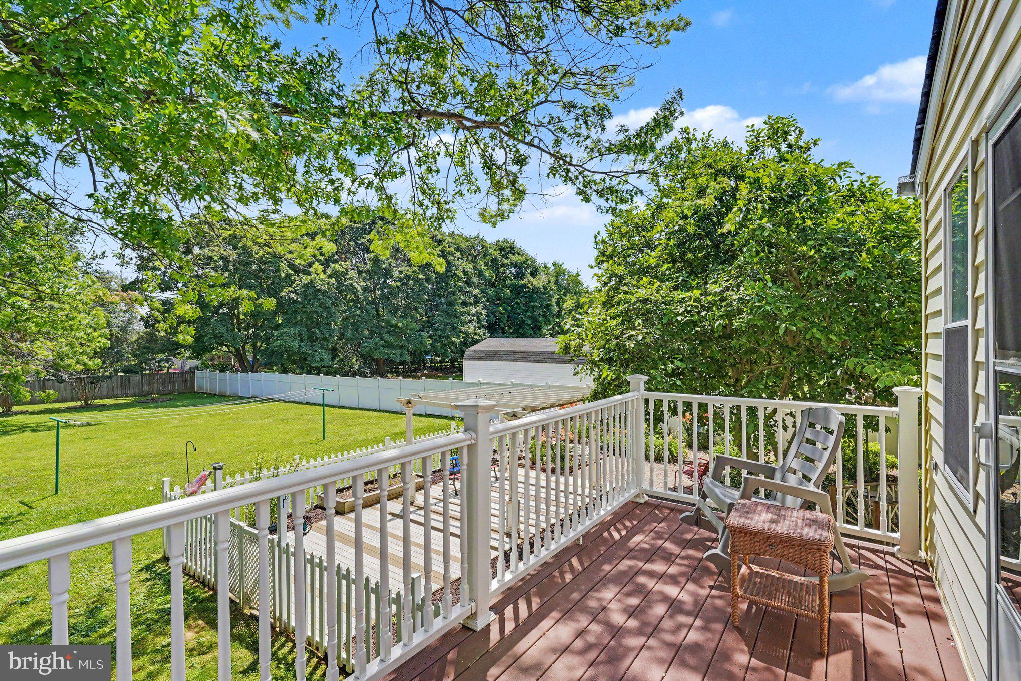 HOLLAND ACRES - Residential