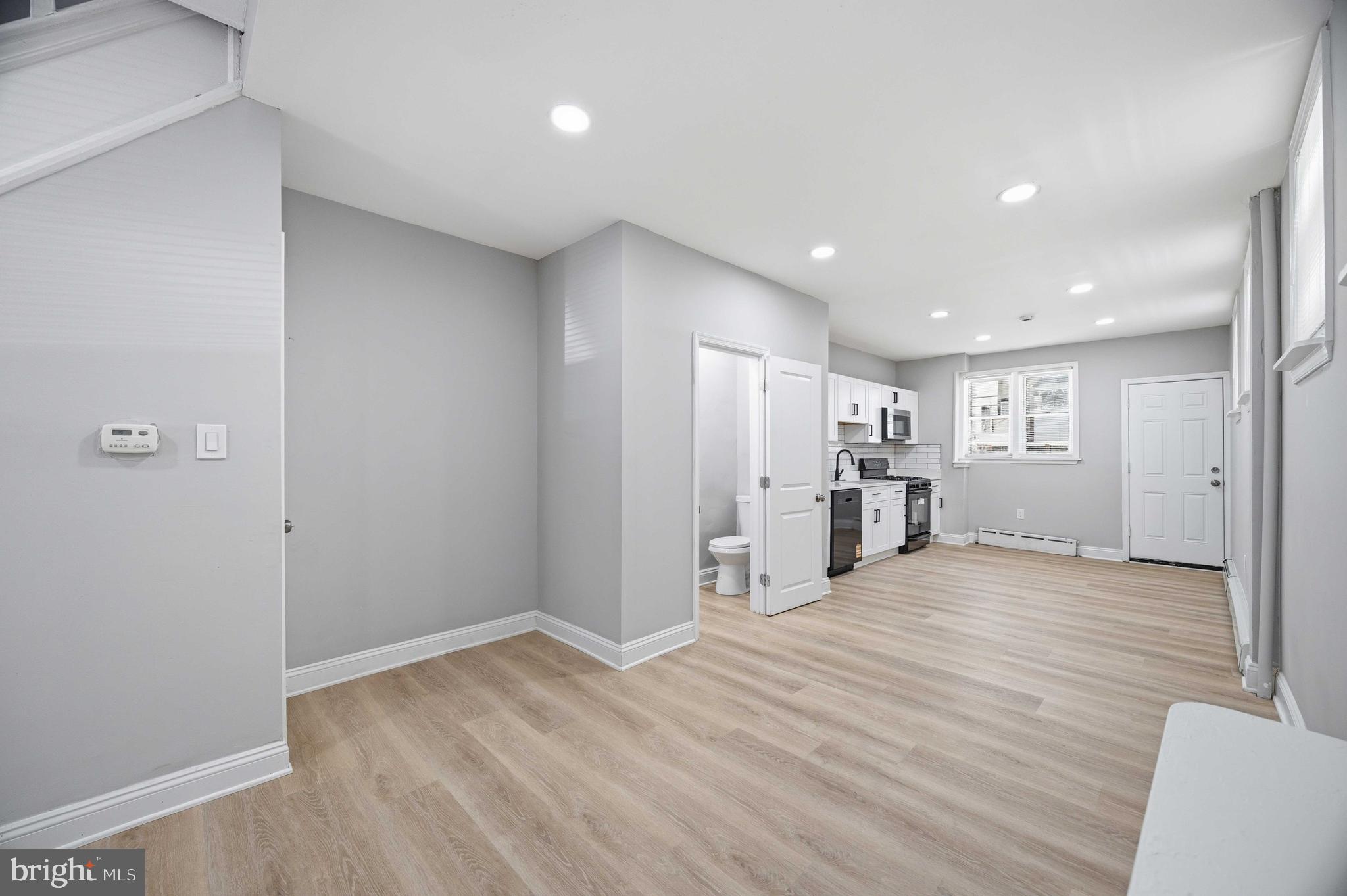 PHILADELPHIA (SOUTH) - Residential