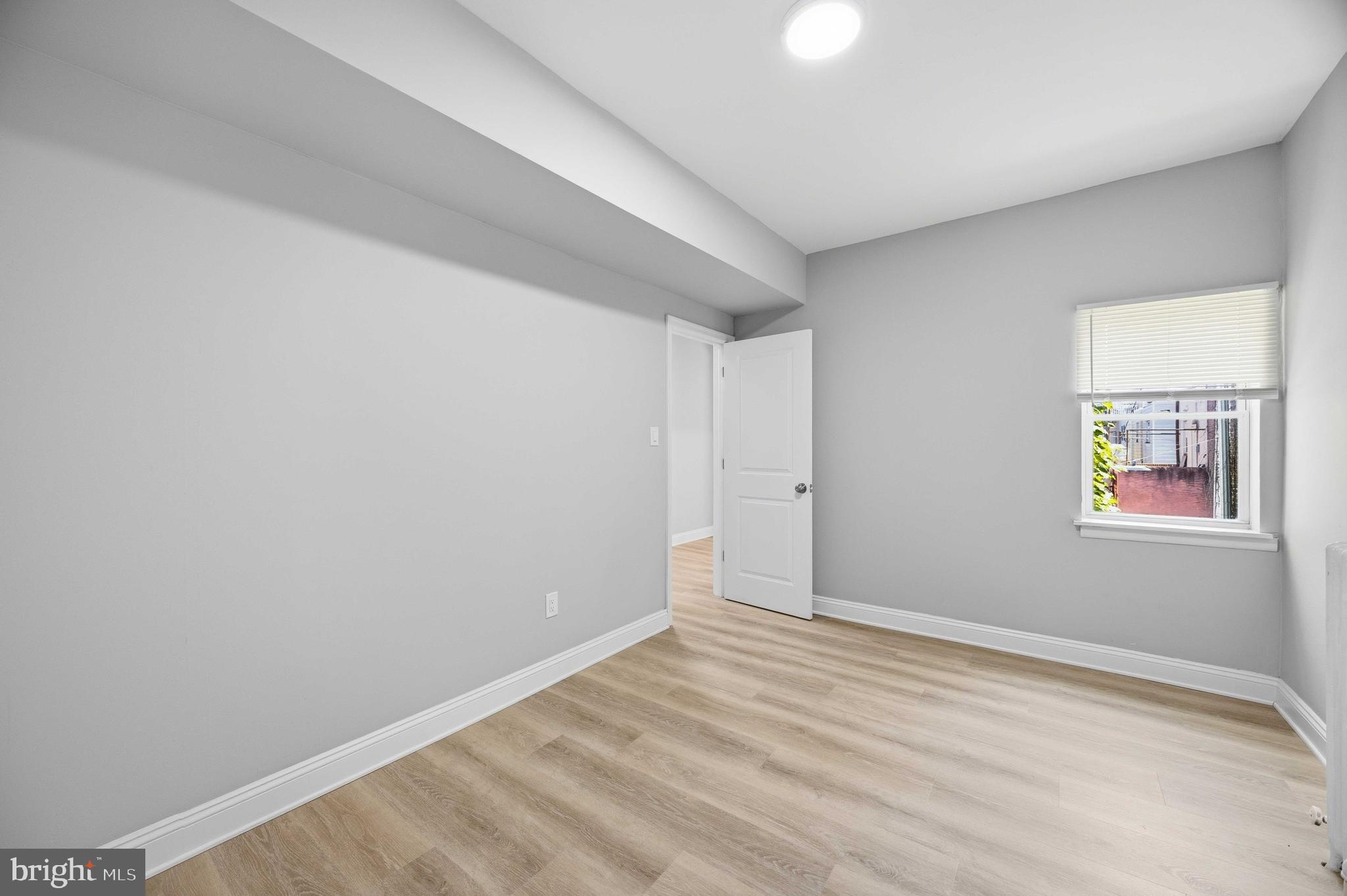 PHILADELPHIA (SOUTH) - Residential
