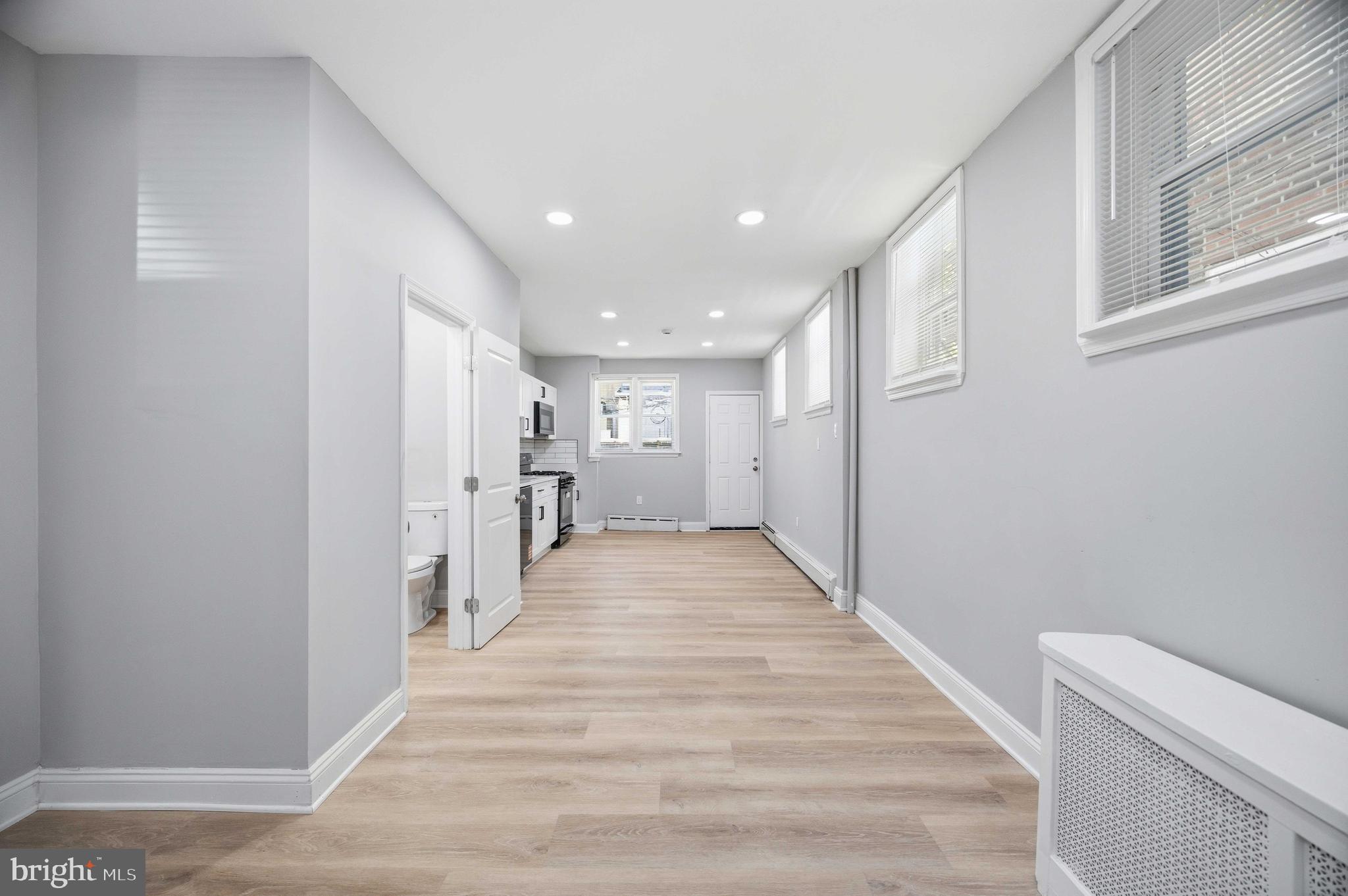PHILADELPHIA (SOUTH) - Residential