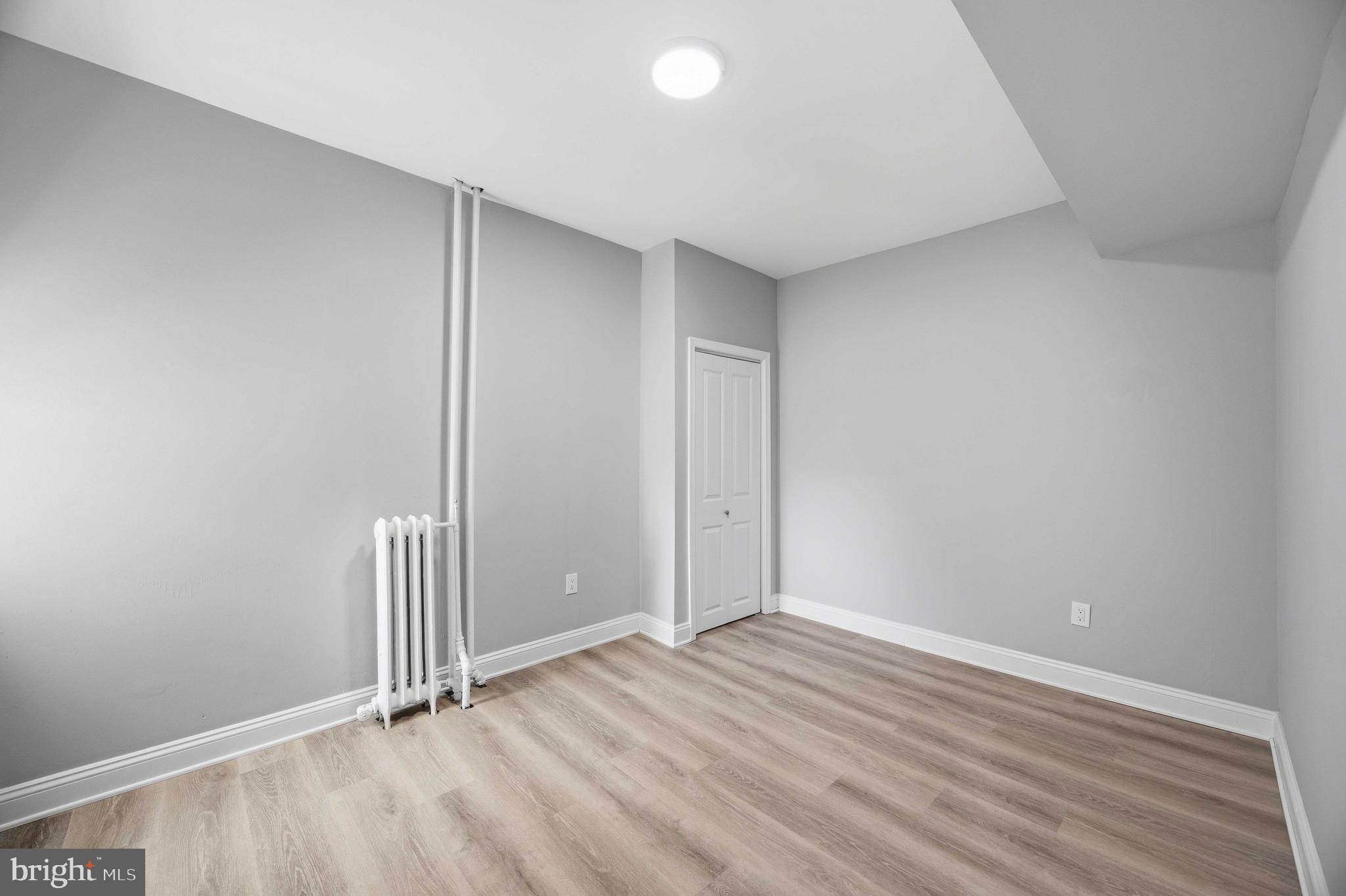 PHILADELPHIA (SOUTH) - Residential