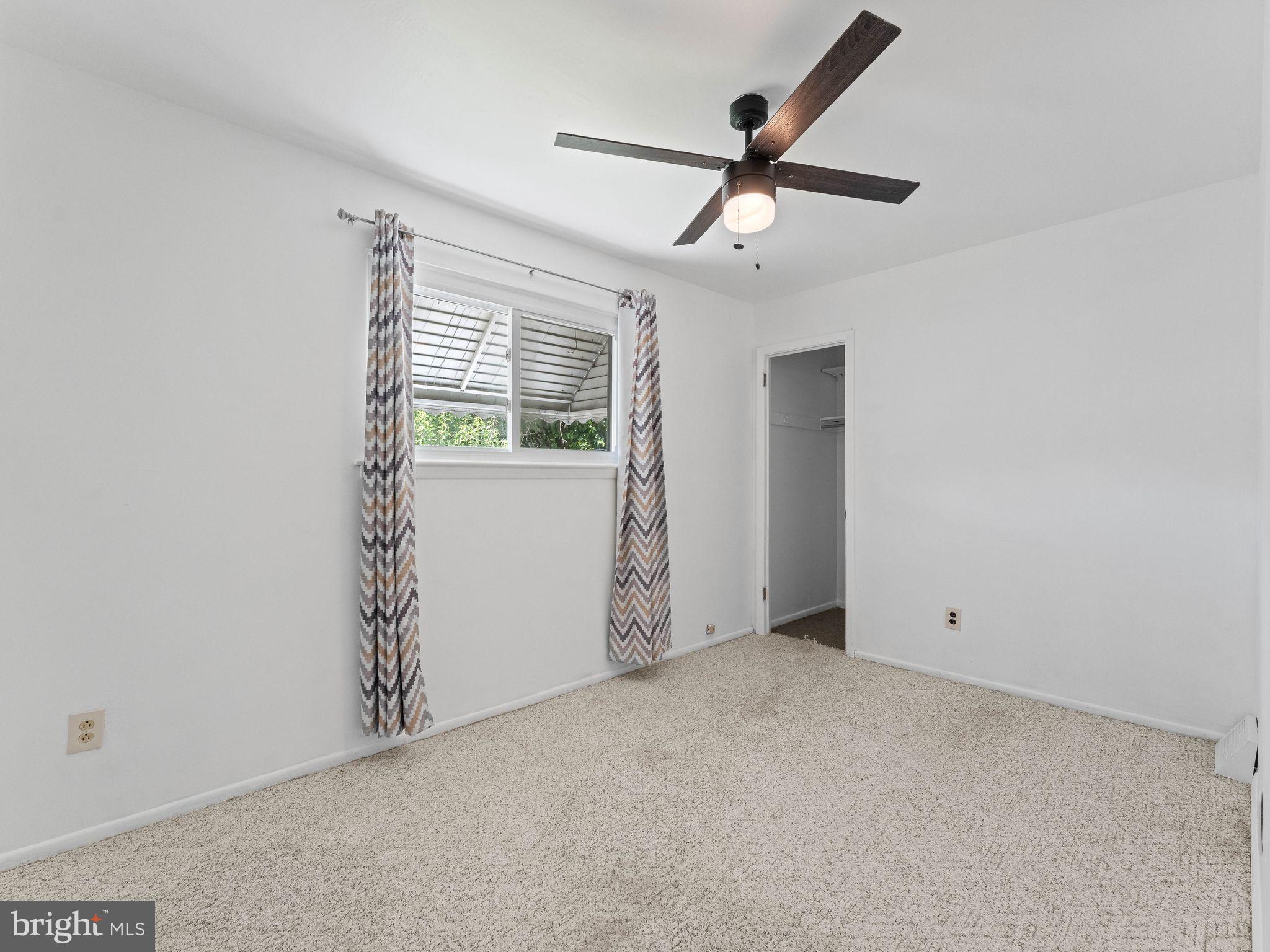 SOMERTON - Residential