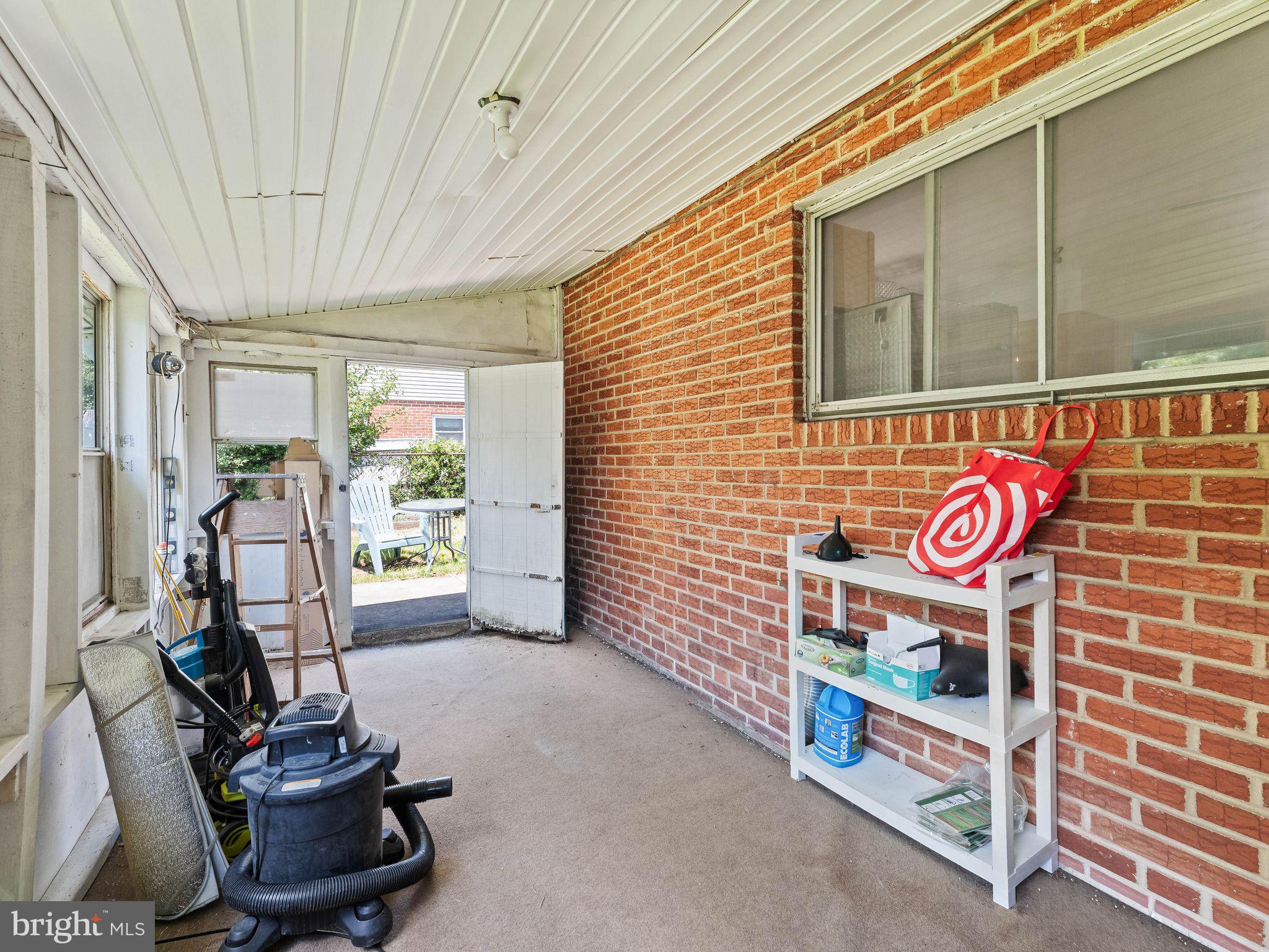 SOMERTON - Residential