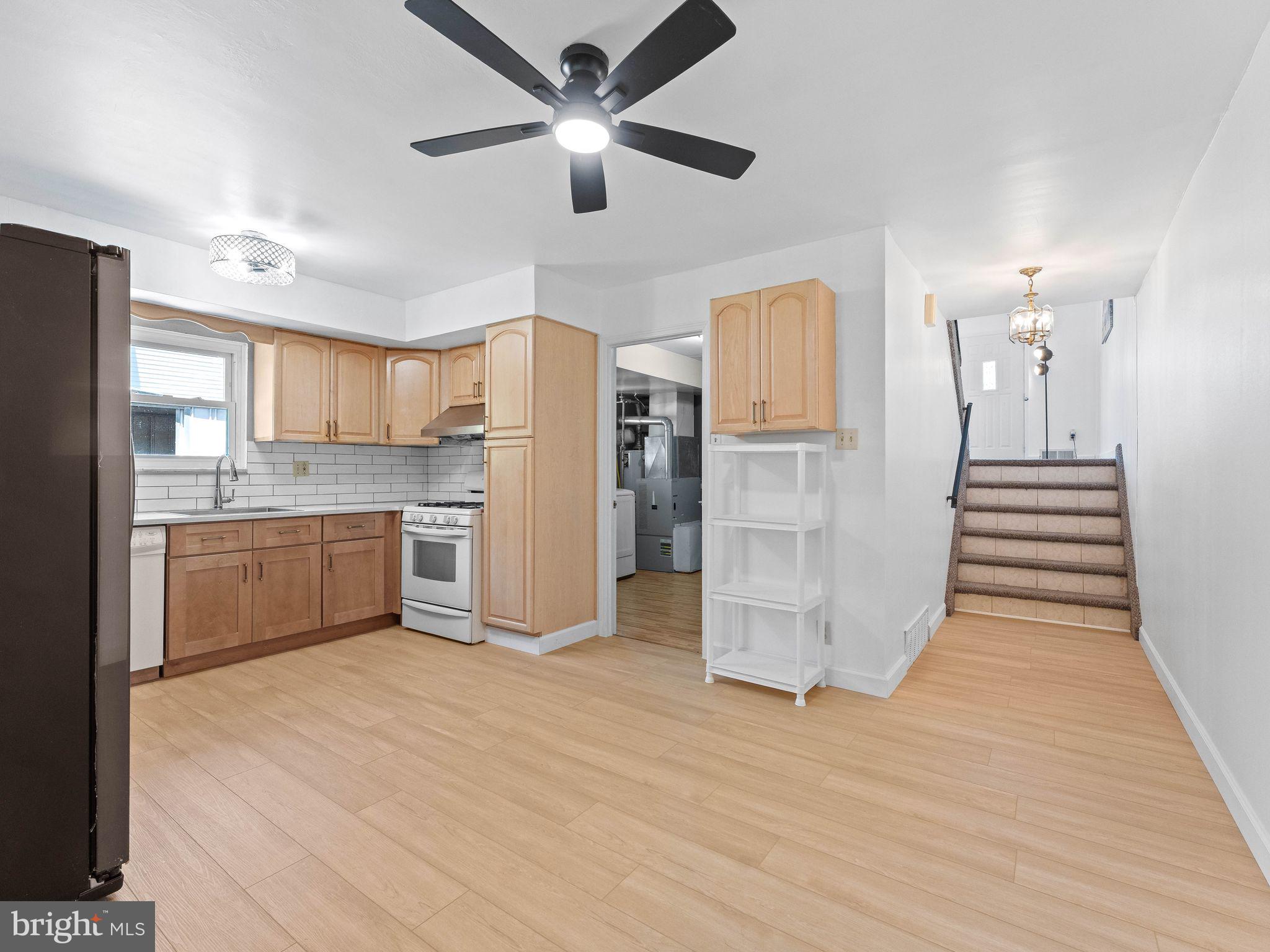 SOMERTON - Residential