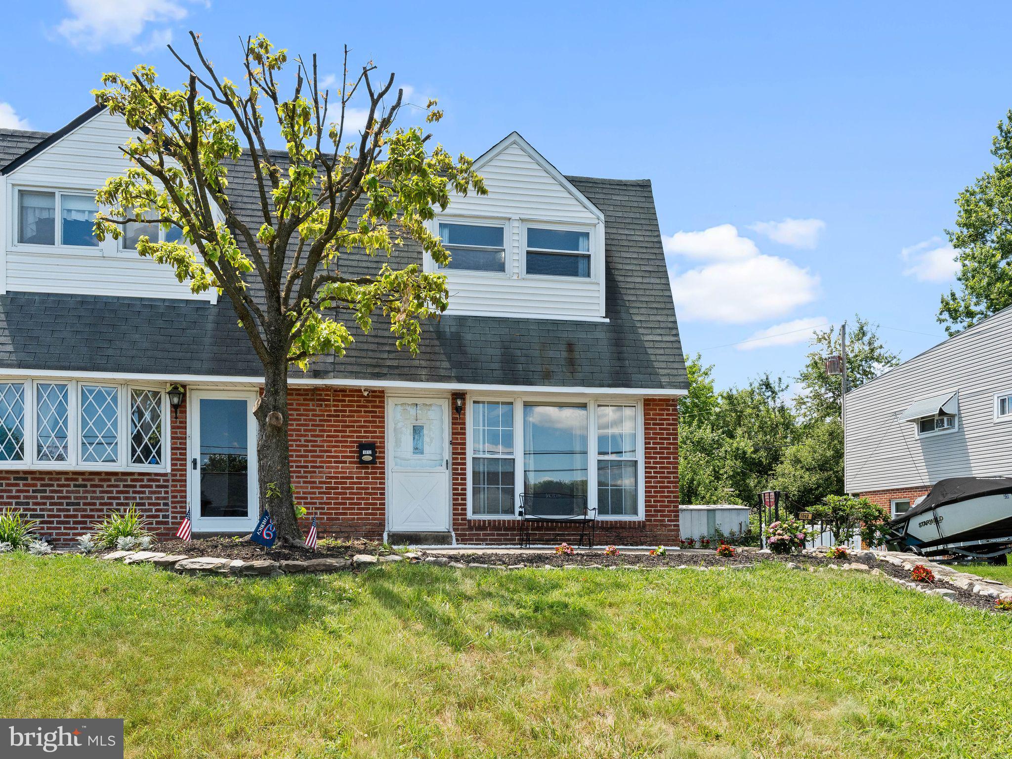 SOMERTON - Residential