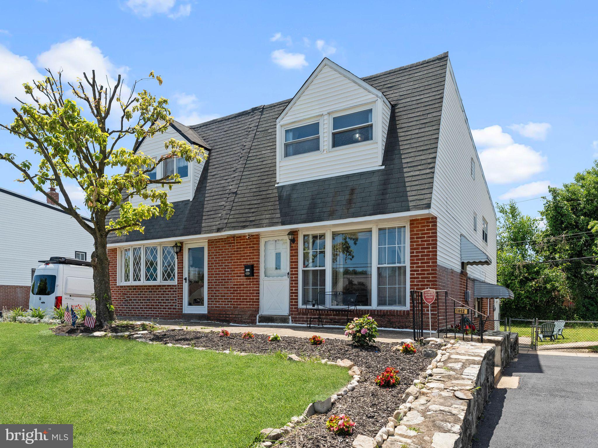 SOMERTON - Residential