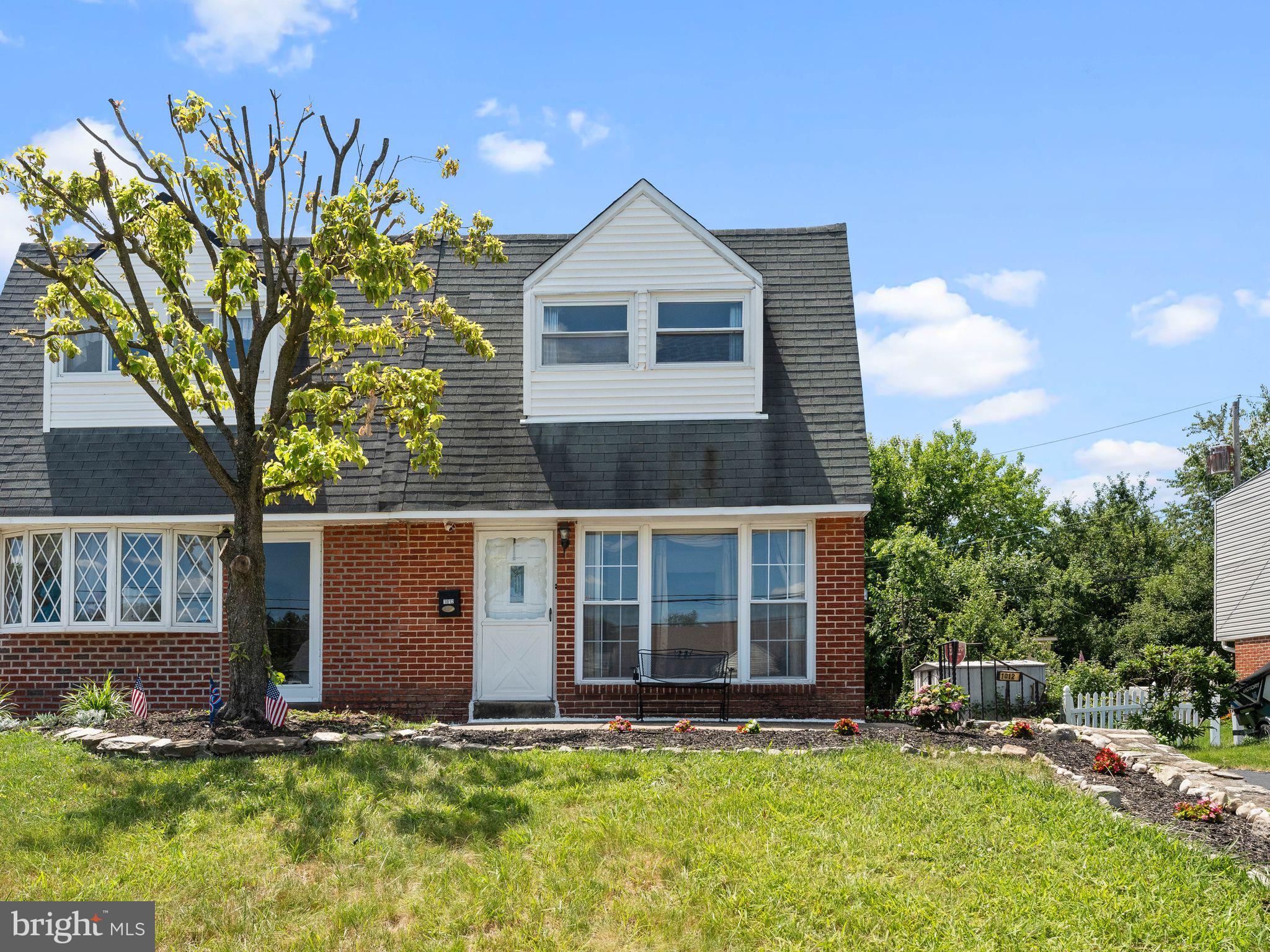 SOMERTON - Residential