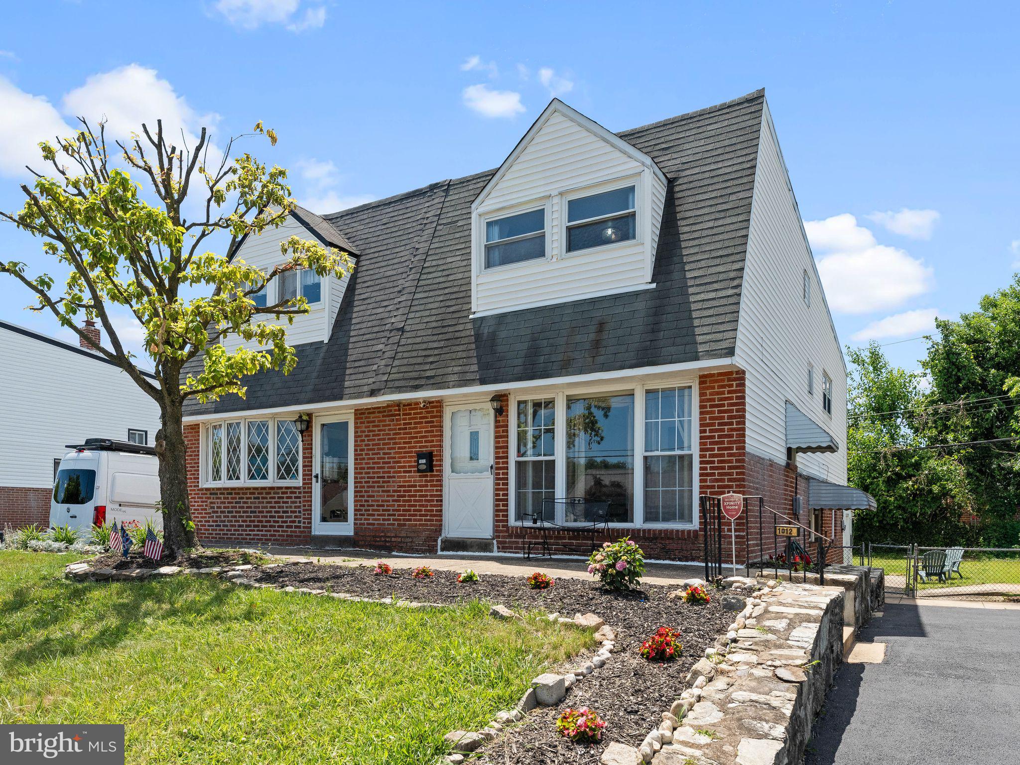 SOMERTON - Residential