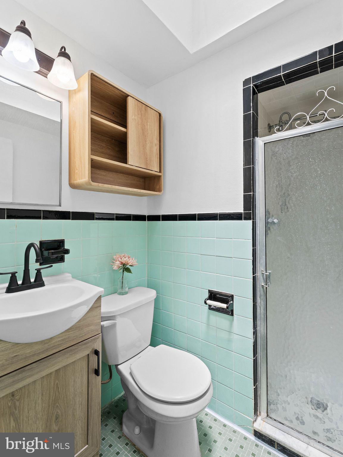 SOMERTON - Residential