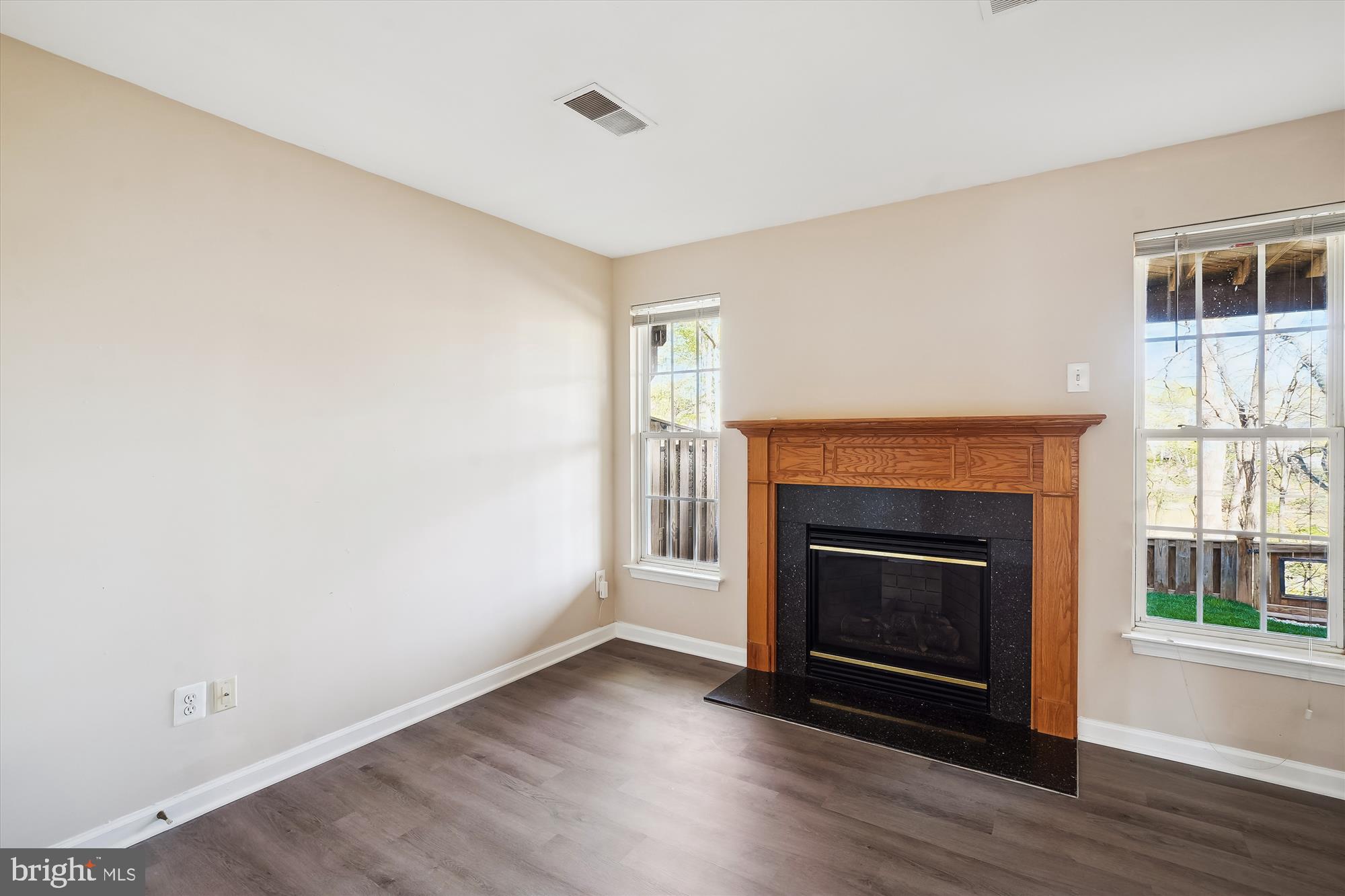 SOUTHLAKE AT MONTCLAIR - Residential