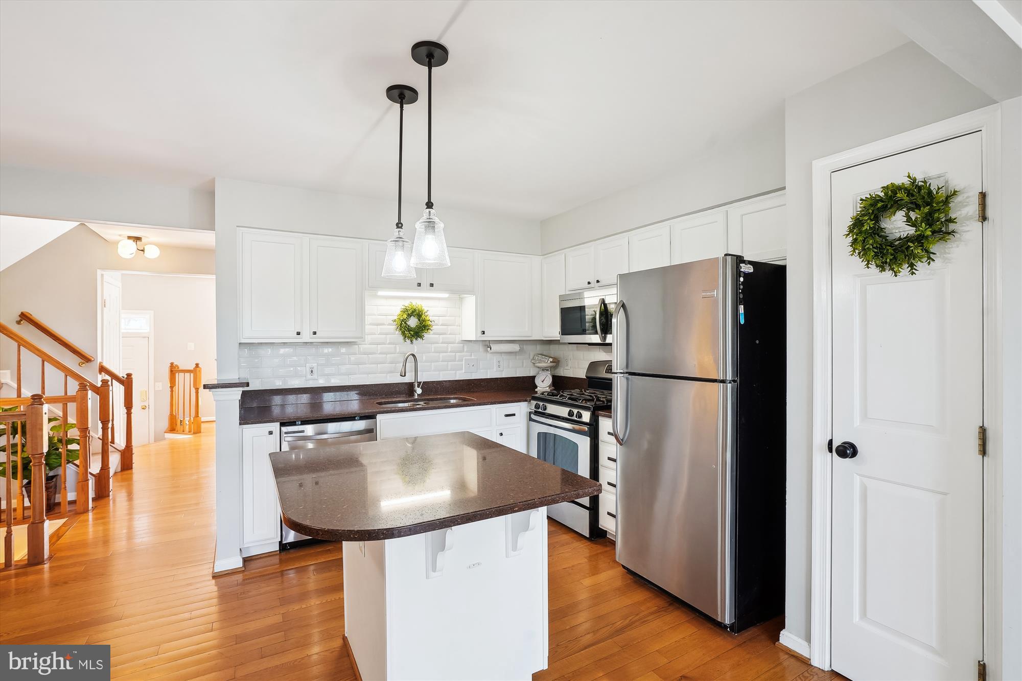 SOUTHLAKE AT MONTCLAIR - Residential