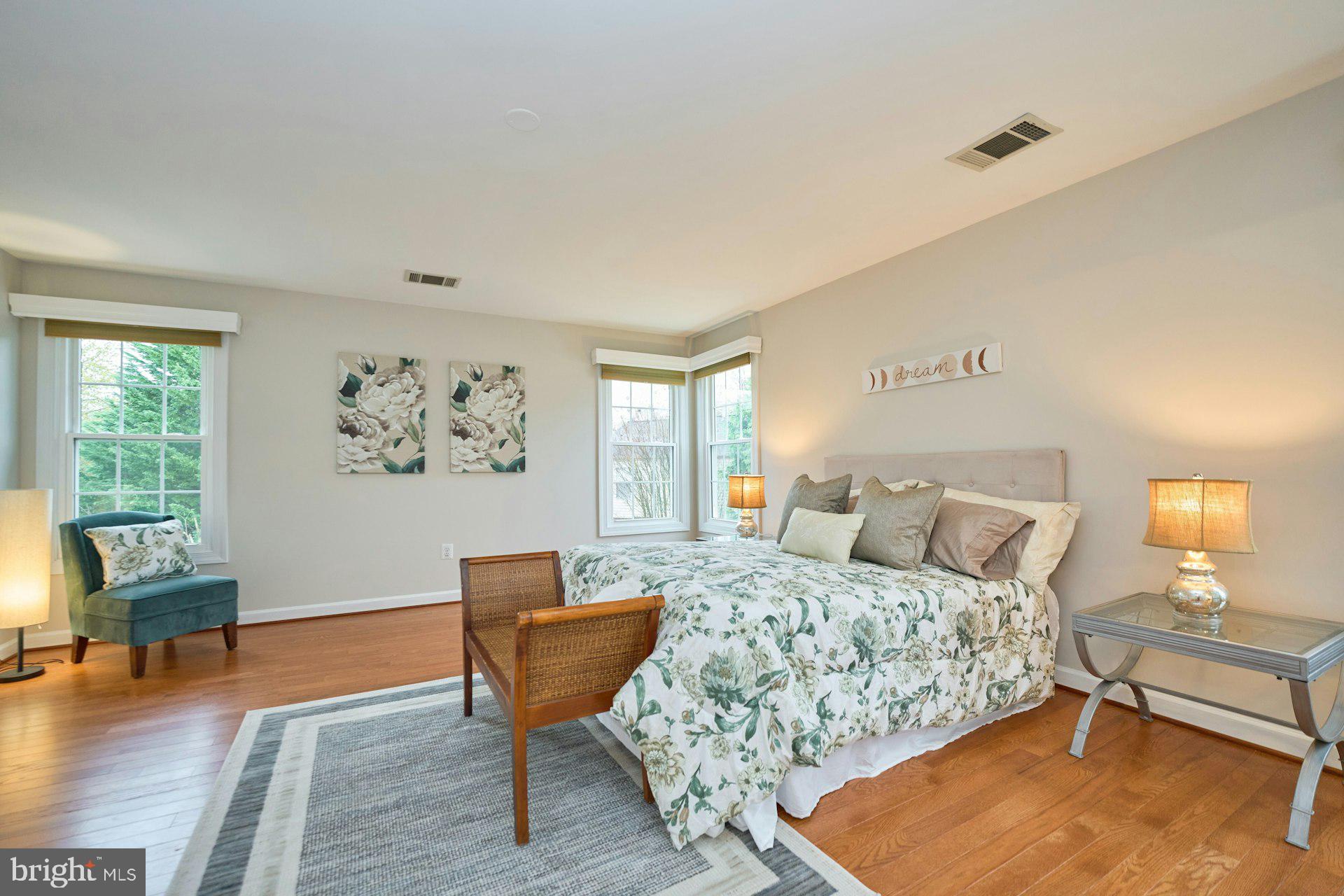 OLD MILL - Residential