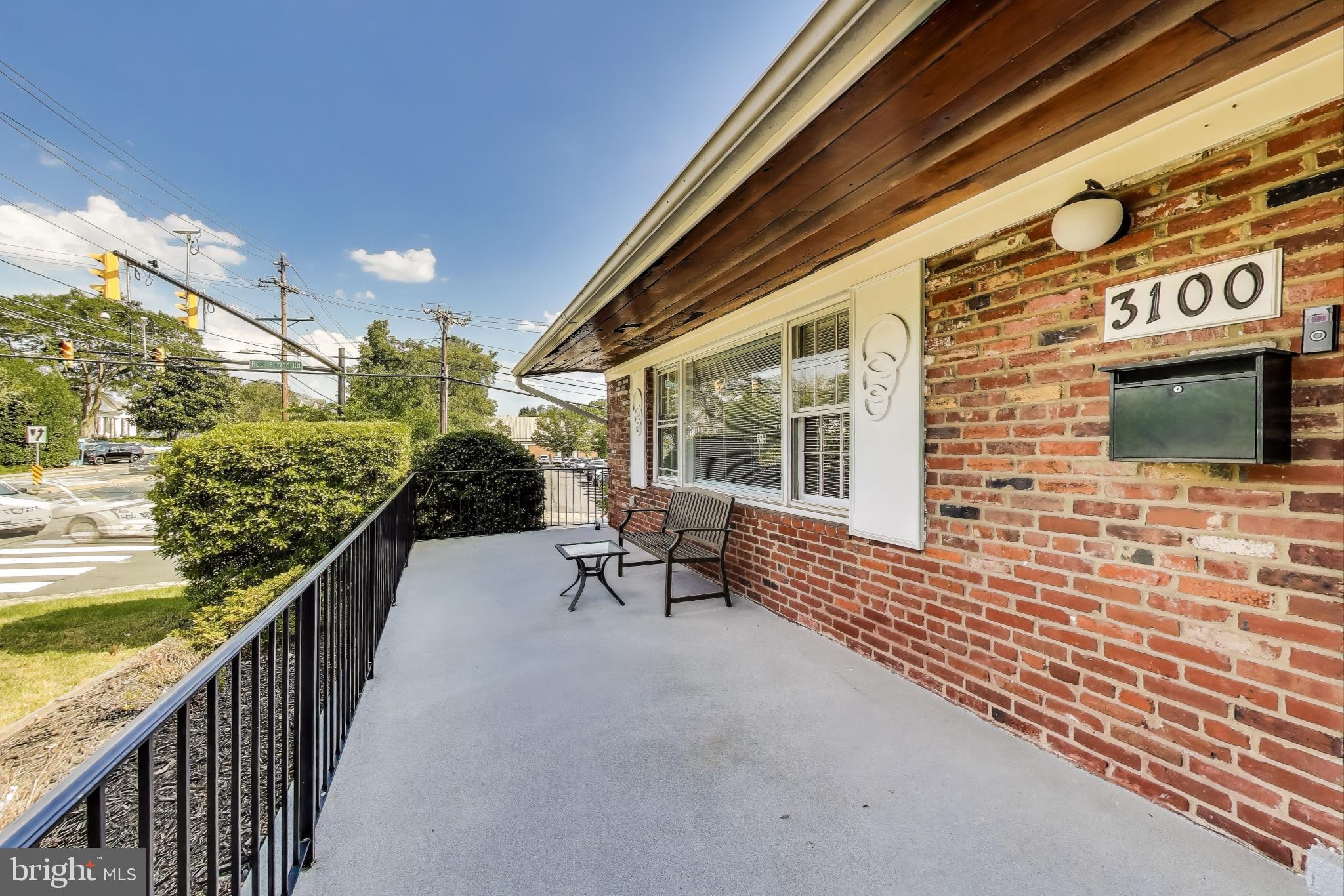 ROCK SPRING - Residential