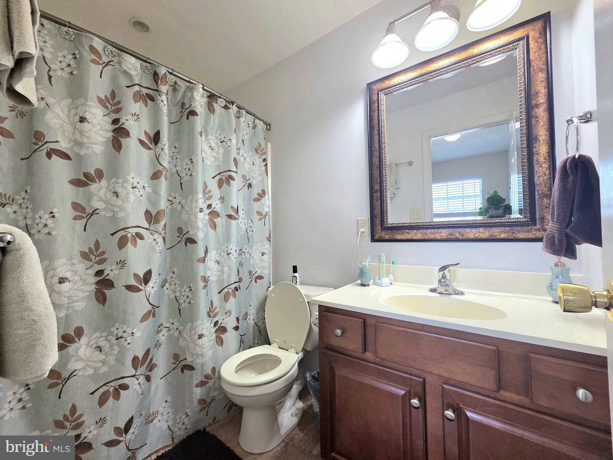 CASTLETON - Residential