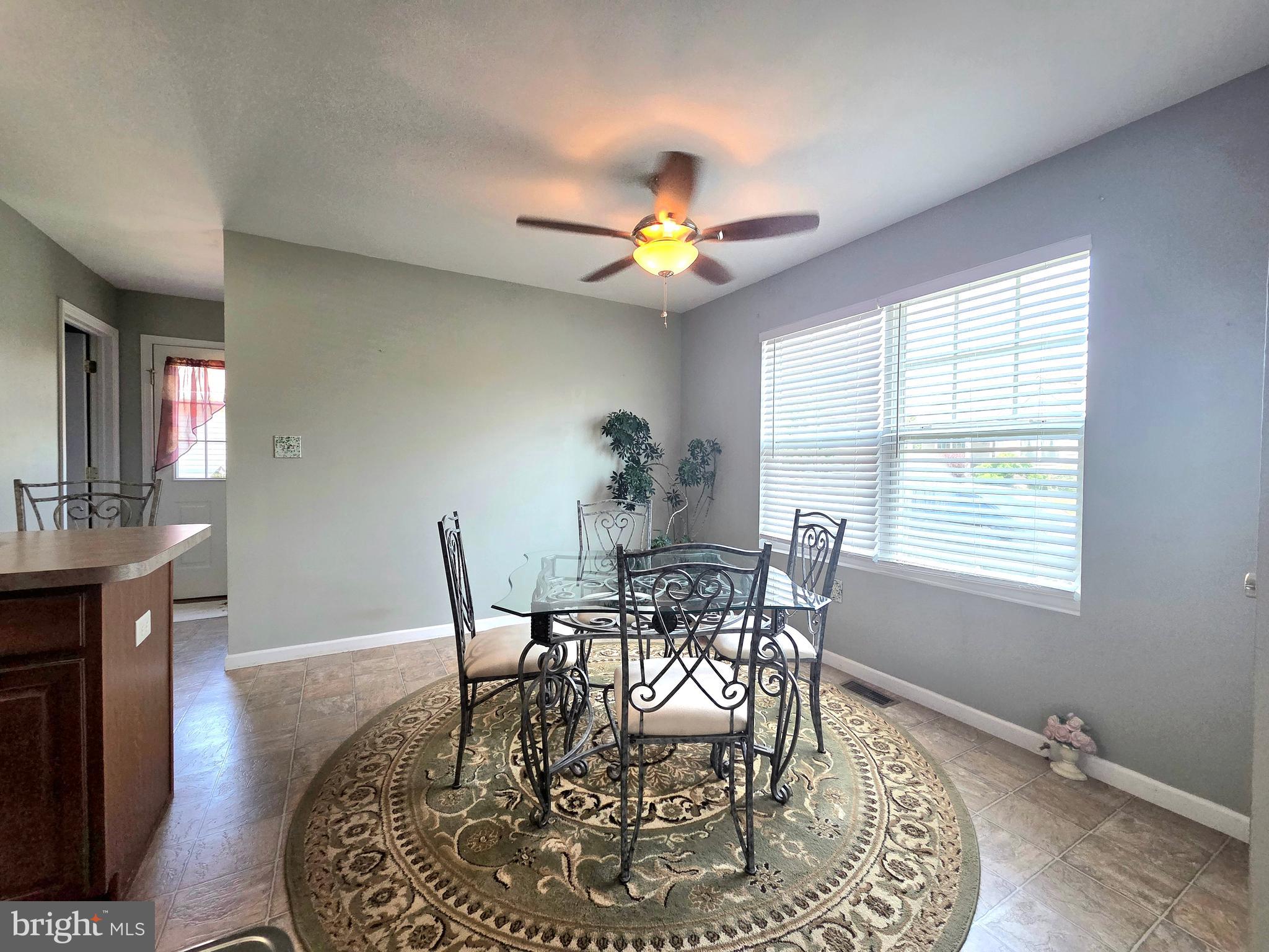 CASTLETON - Residential