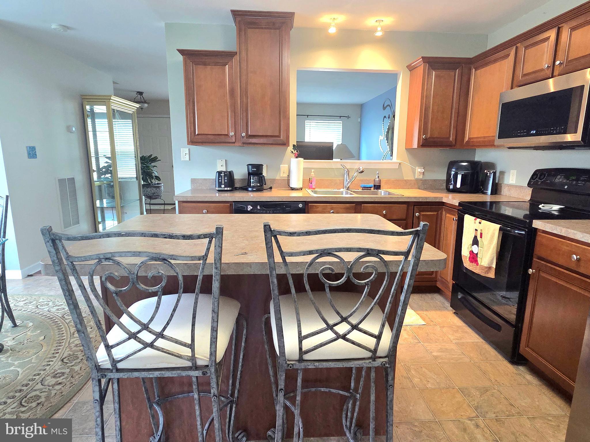 CASTLETON - Residential