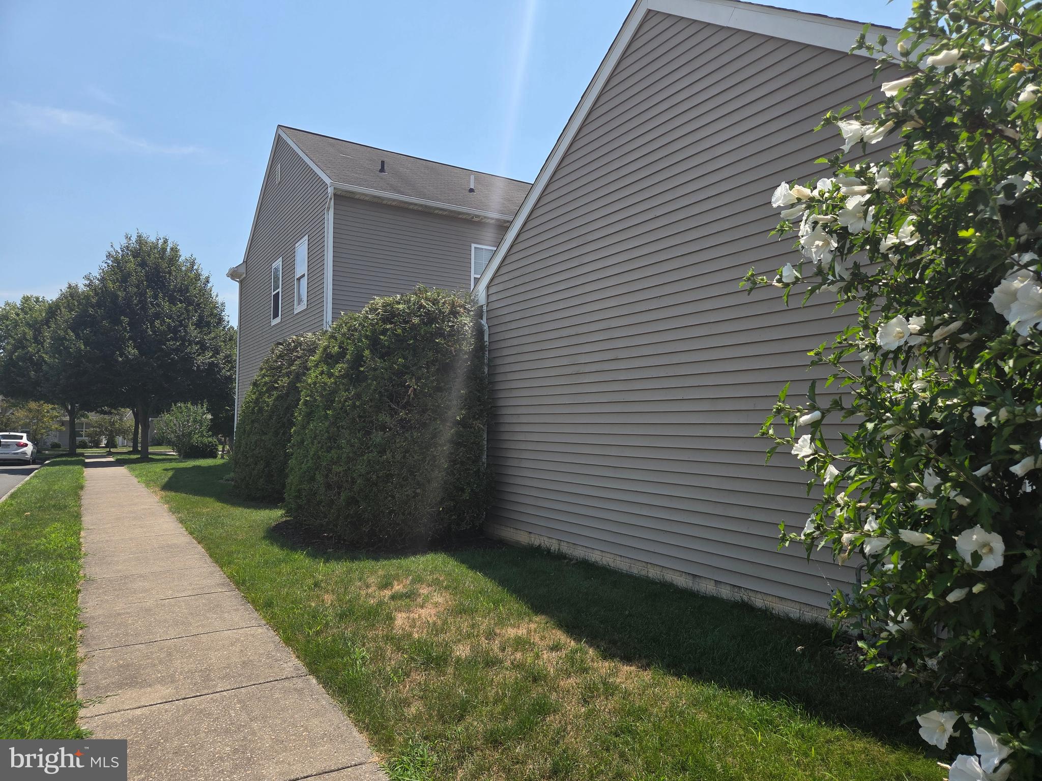 CASTLETON - Residential
