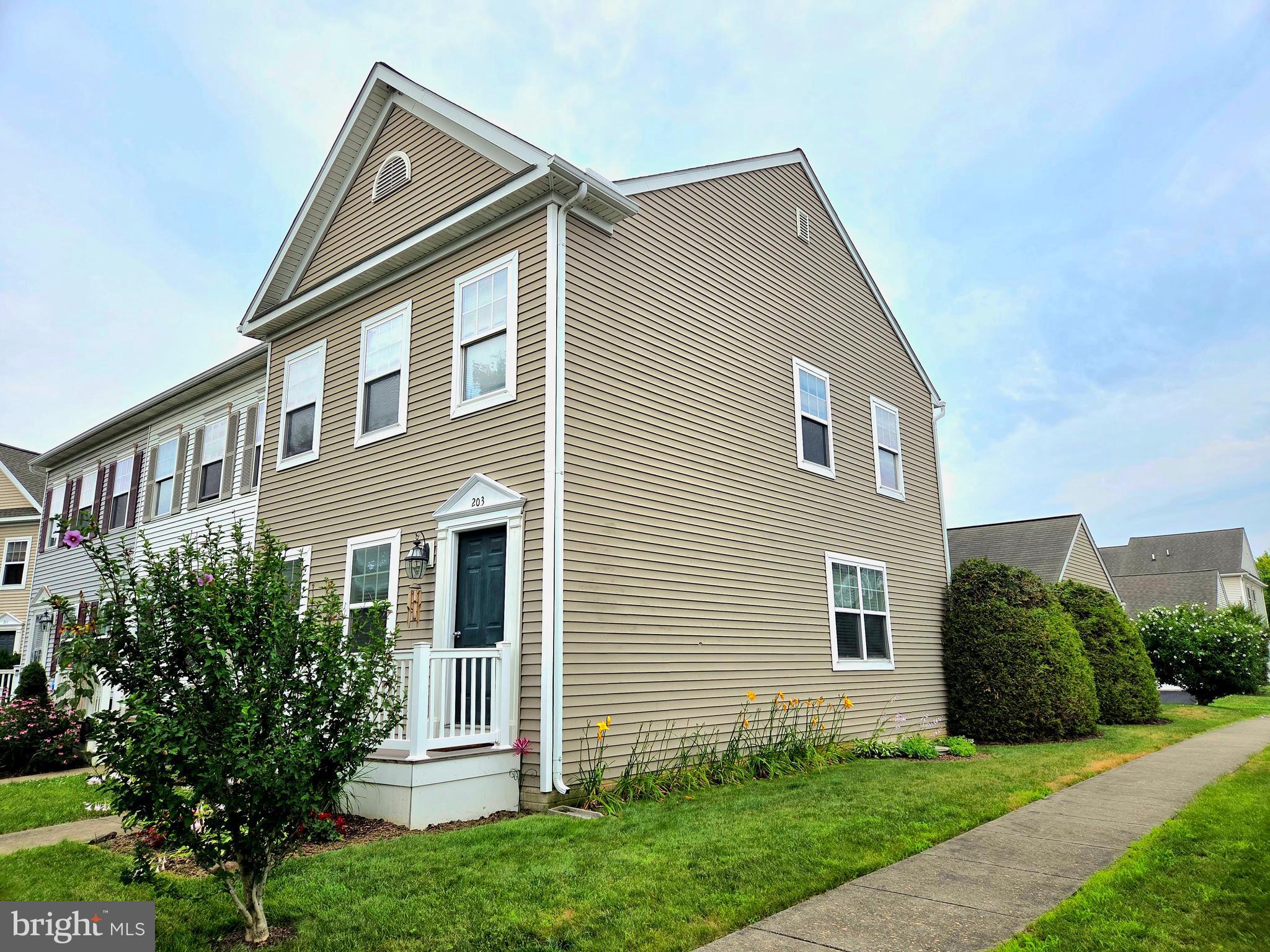 CASTLETON - Residential