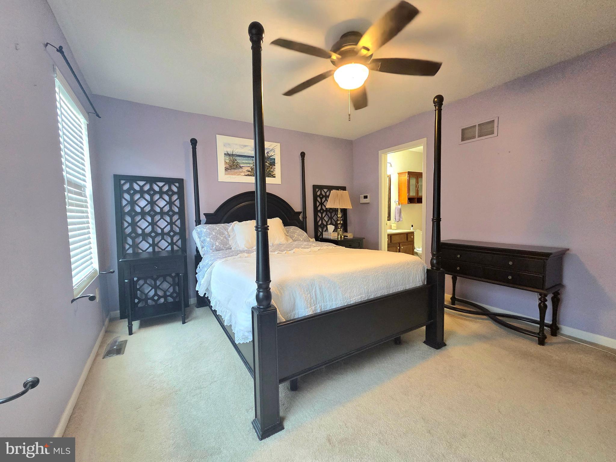 CASTLETON - Residential