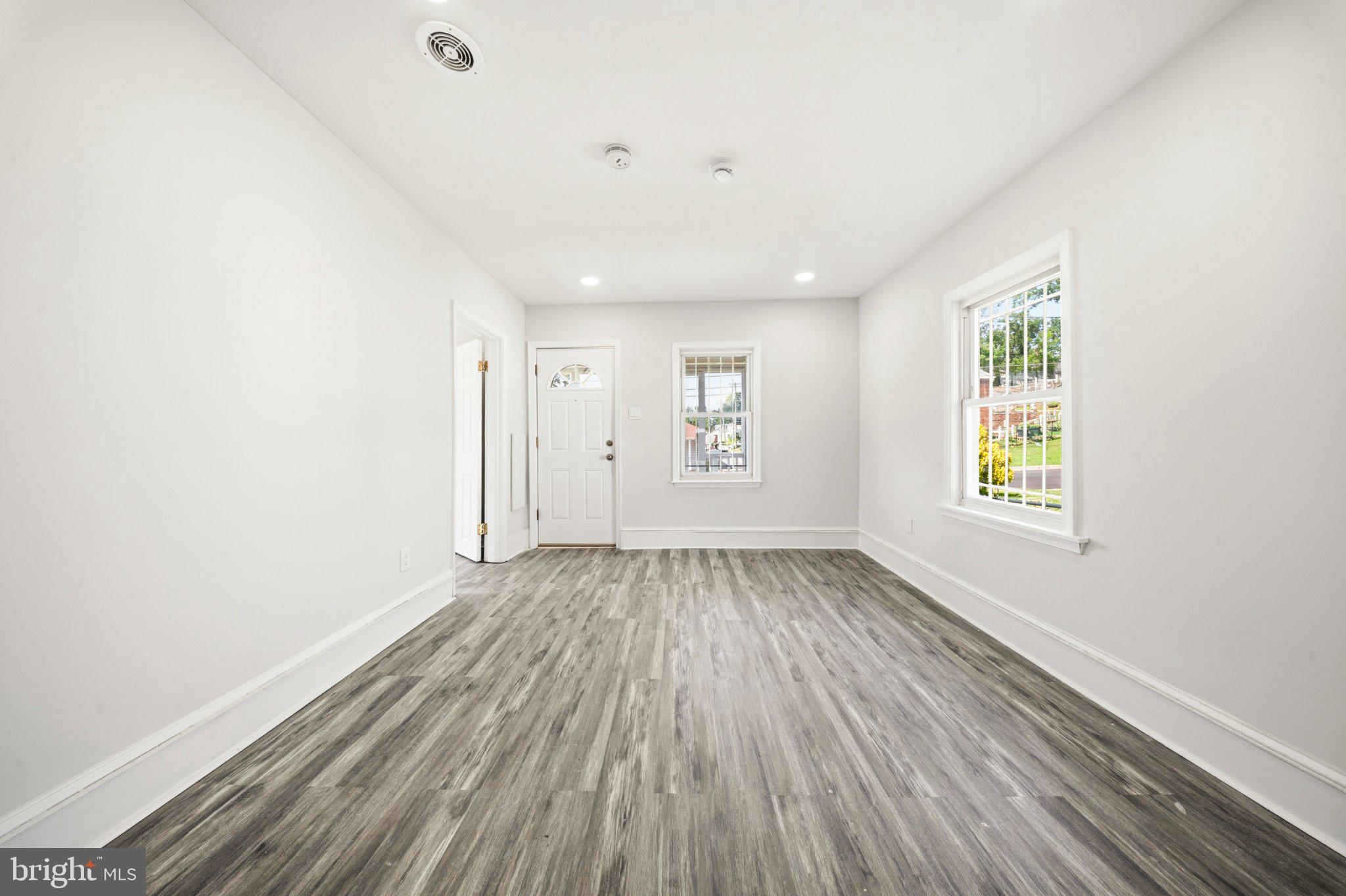 WATERFORD - Residential