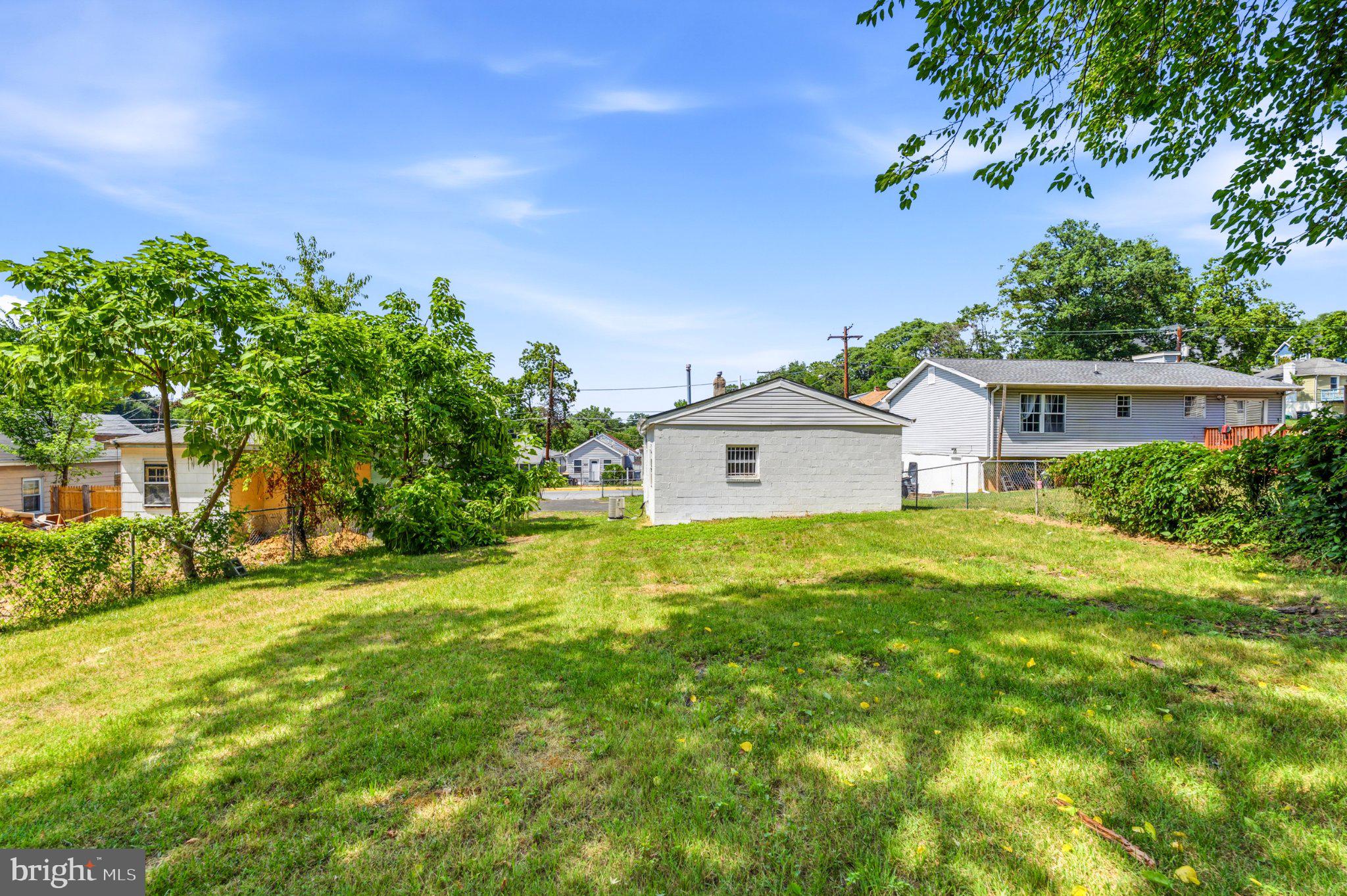 WATERFORD - Residential