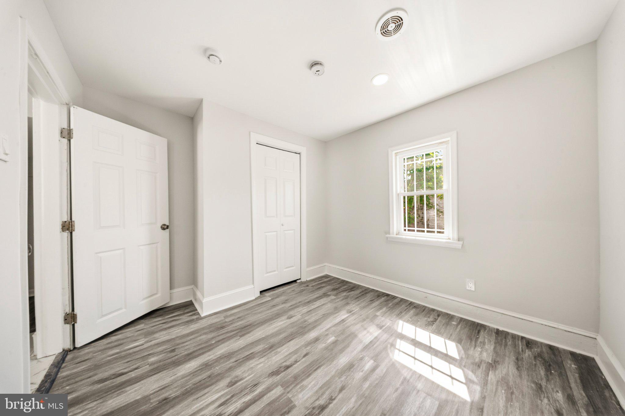 WATERFORD - Residential