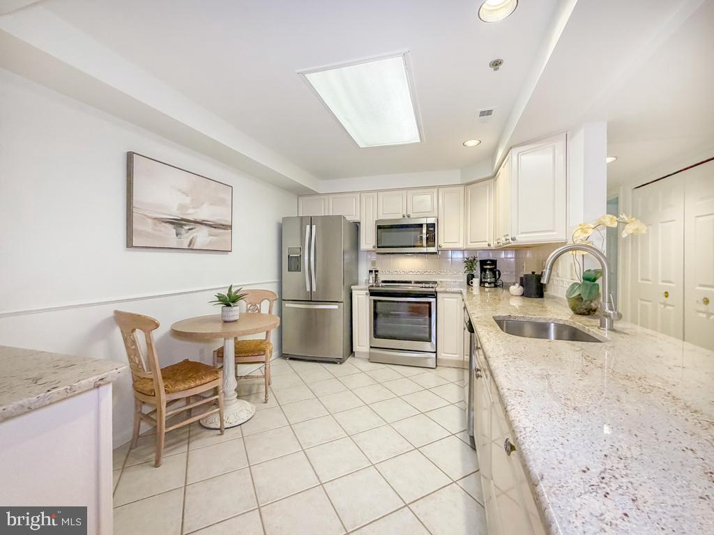 CENTENNIAL STATION - Residential