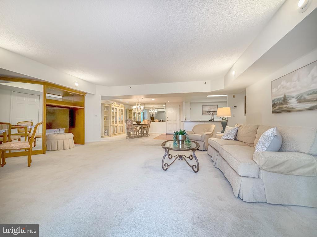 CENTENNIAL STATION - Residential