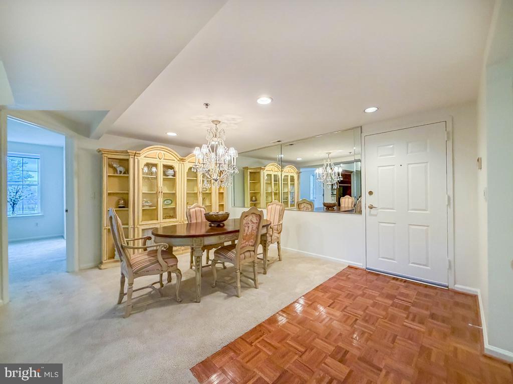CENTENNIAL STATION - Residential