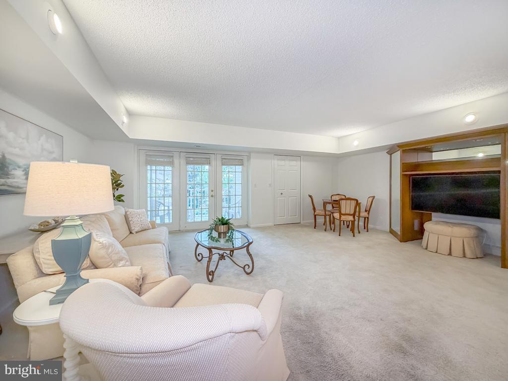 CENTENNIAL STATION - Residential