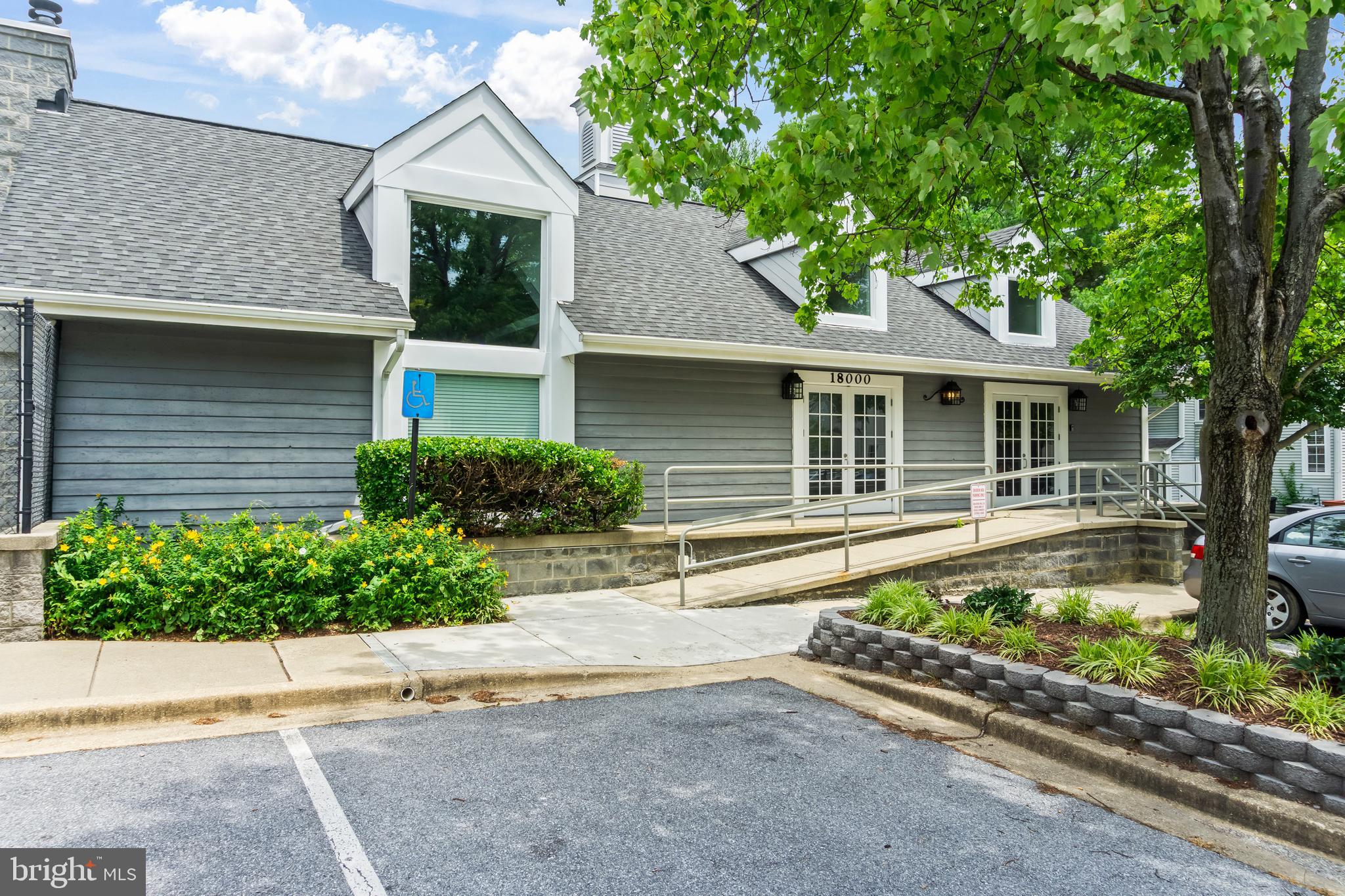 FAIR HILL - Residential