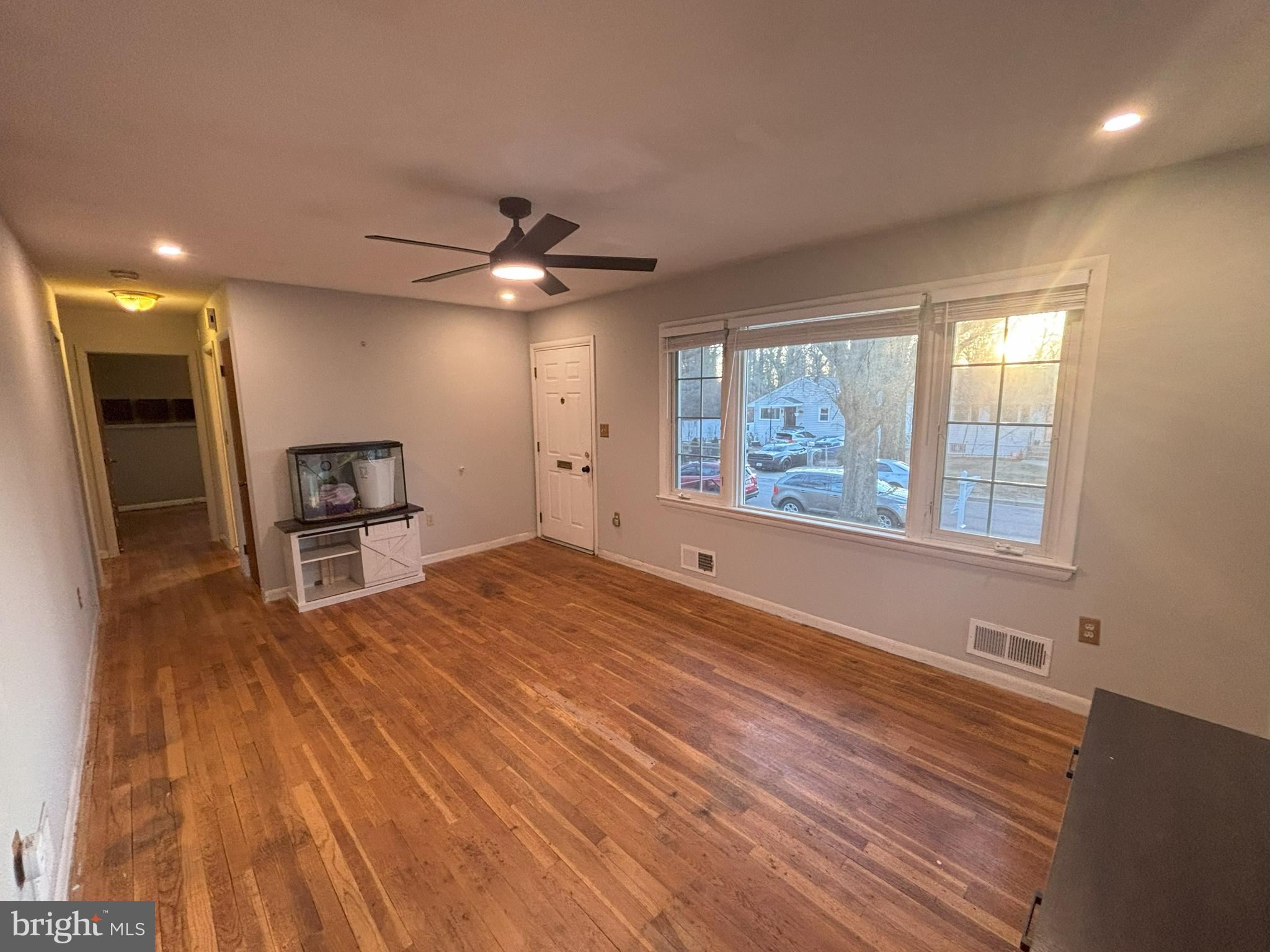 COLUMBIA PARK - Residential