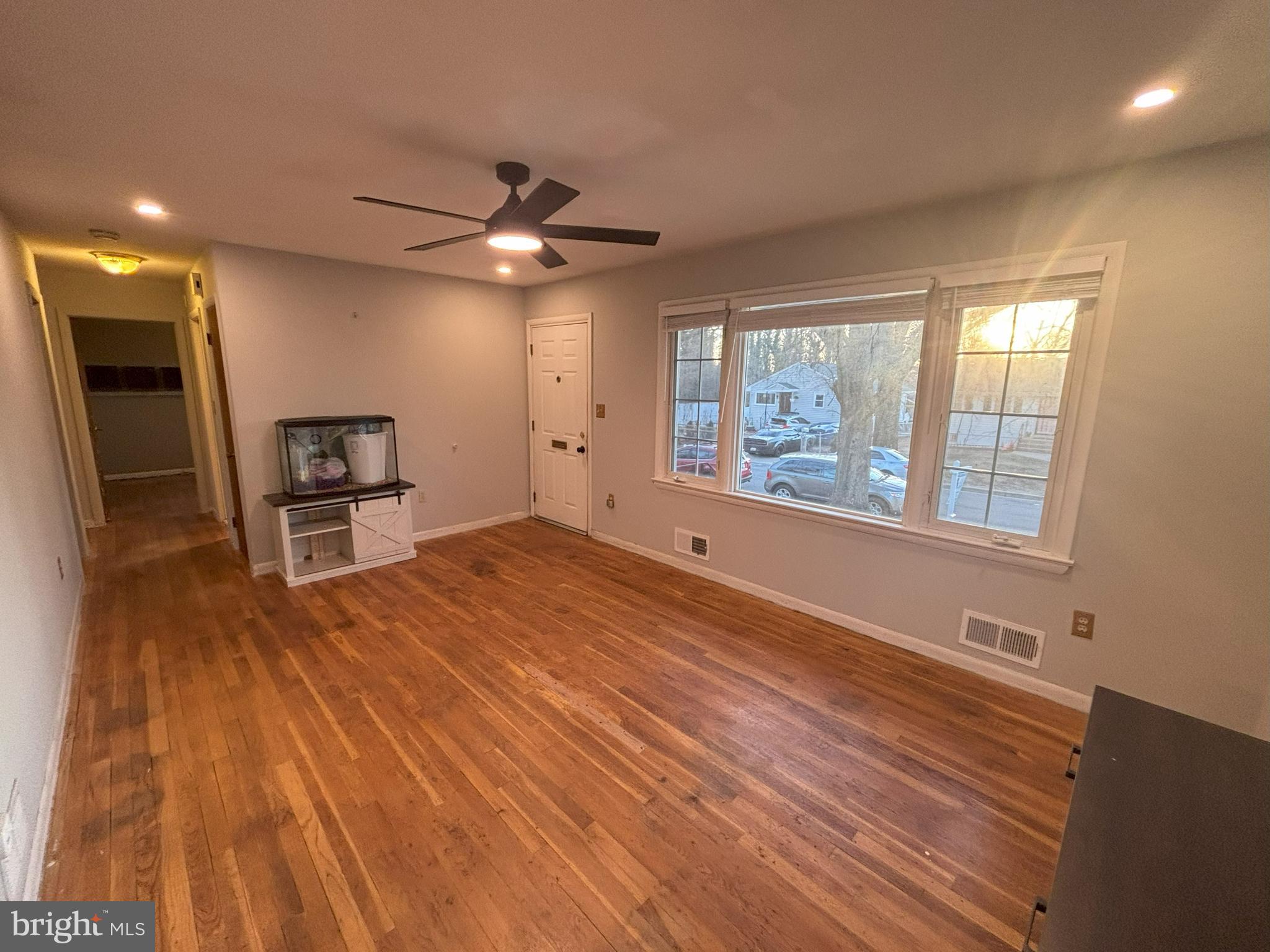 COLUMBIA PARK - Residential