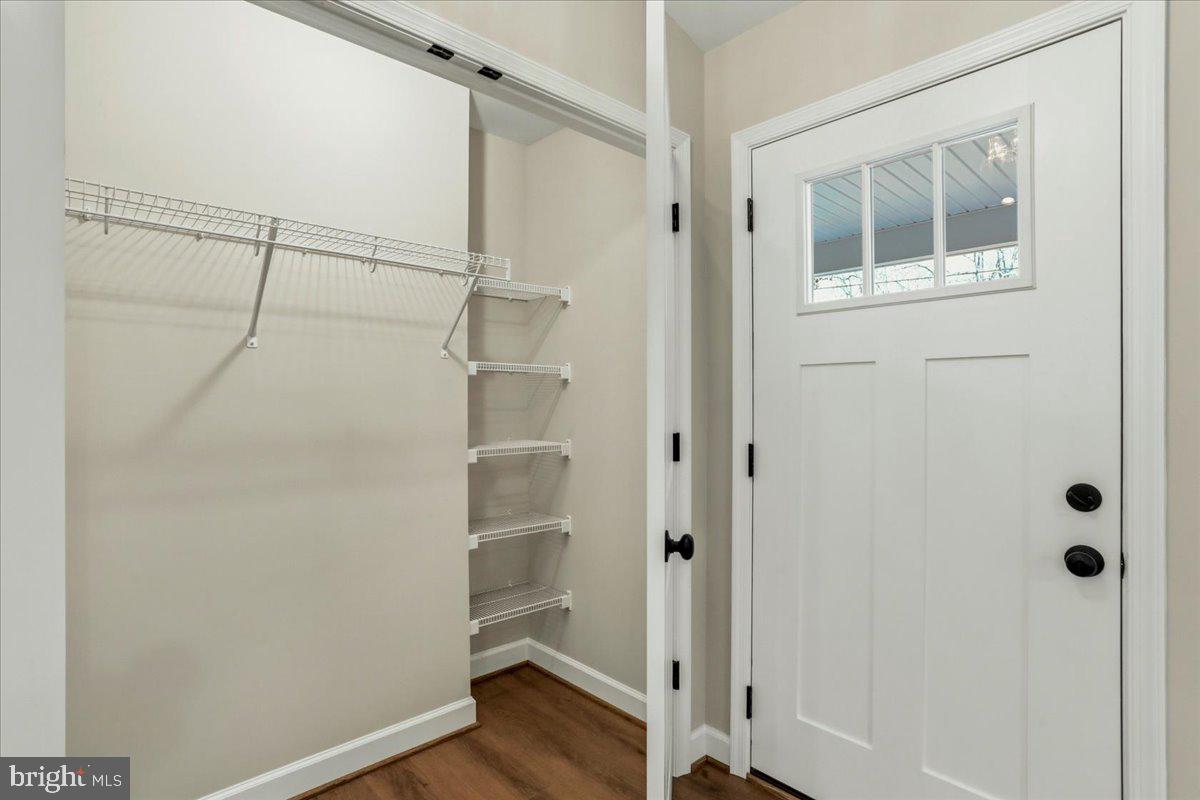 ROYAL VIEW ESTATES - Residential
